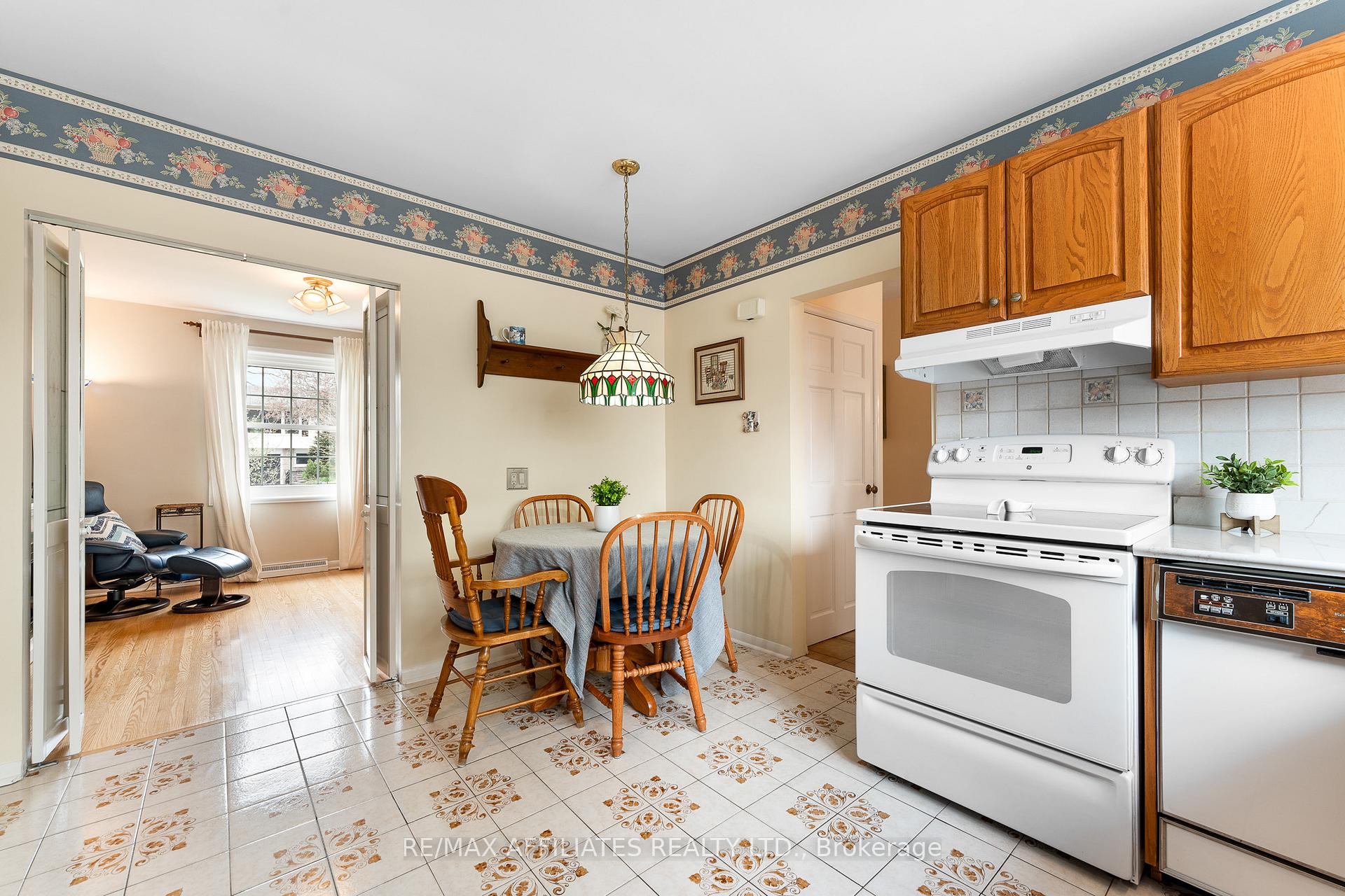 Photo 20 of 188 Banning Road, Ottawa, Kanata - Glencairn/Hazeldean — HOMEH