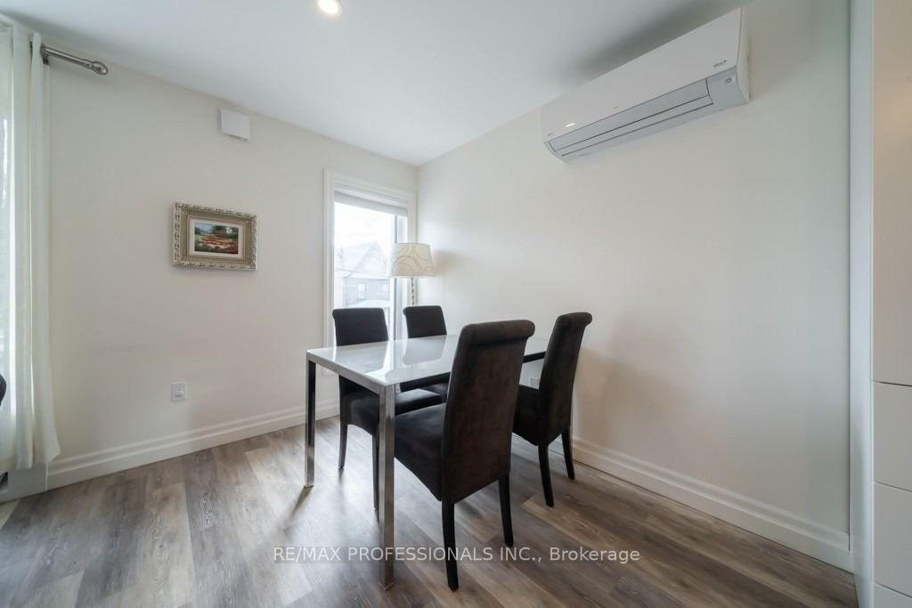 Photo 5 of Unit UPPER, 31 Dundurn Street N, Hamilton, Strathcona — HOMEH