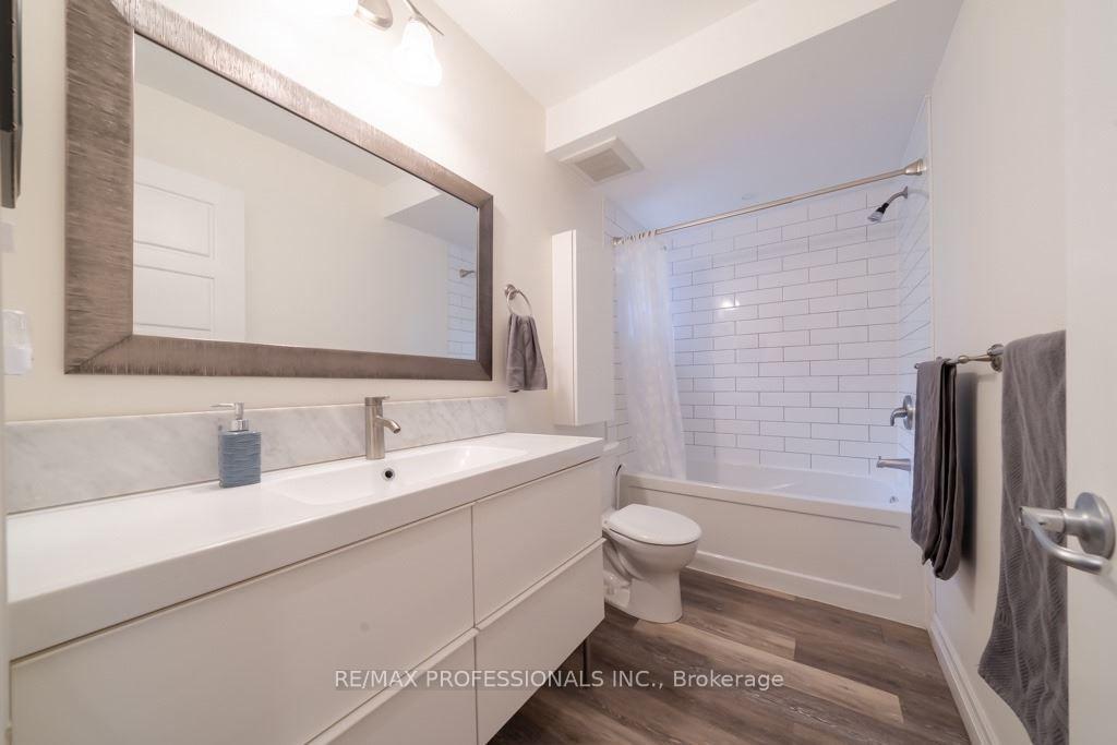 Photo 10 of Unit UPPER, 31 Dundurn Street N, Hamilton, Strathcona — HOMEH
