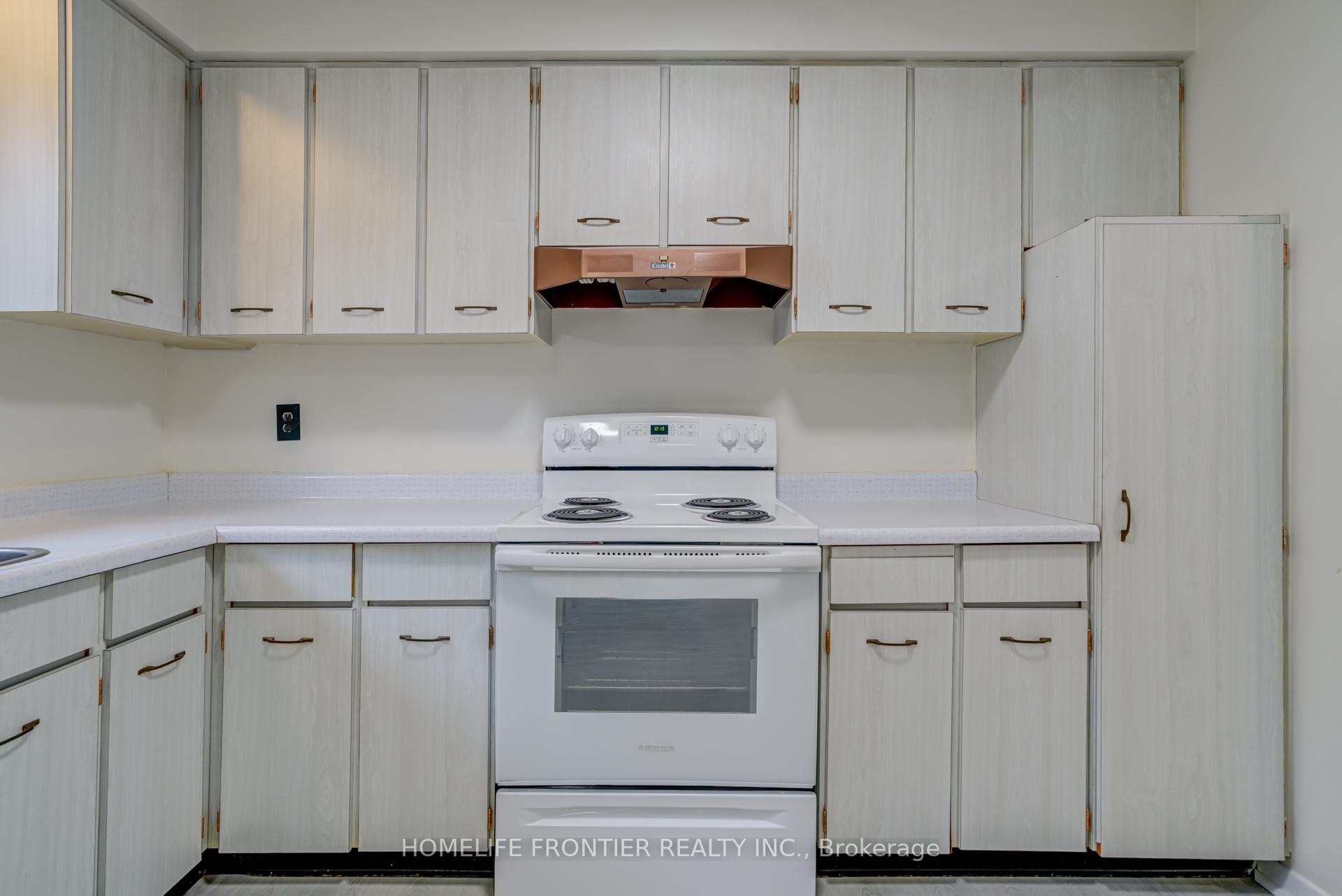 Photo 14 of Unit Upper, 62 Clark Avenue, Markham, Thornhill — HOMEH