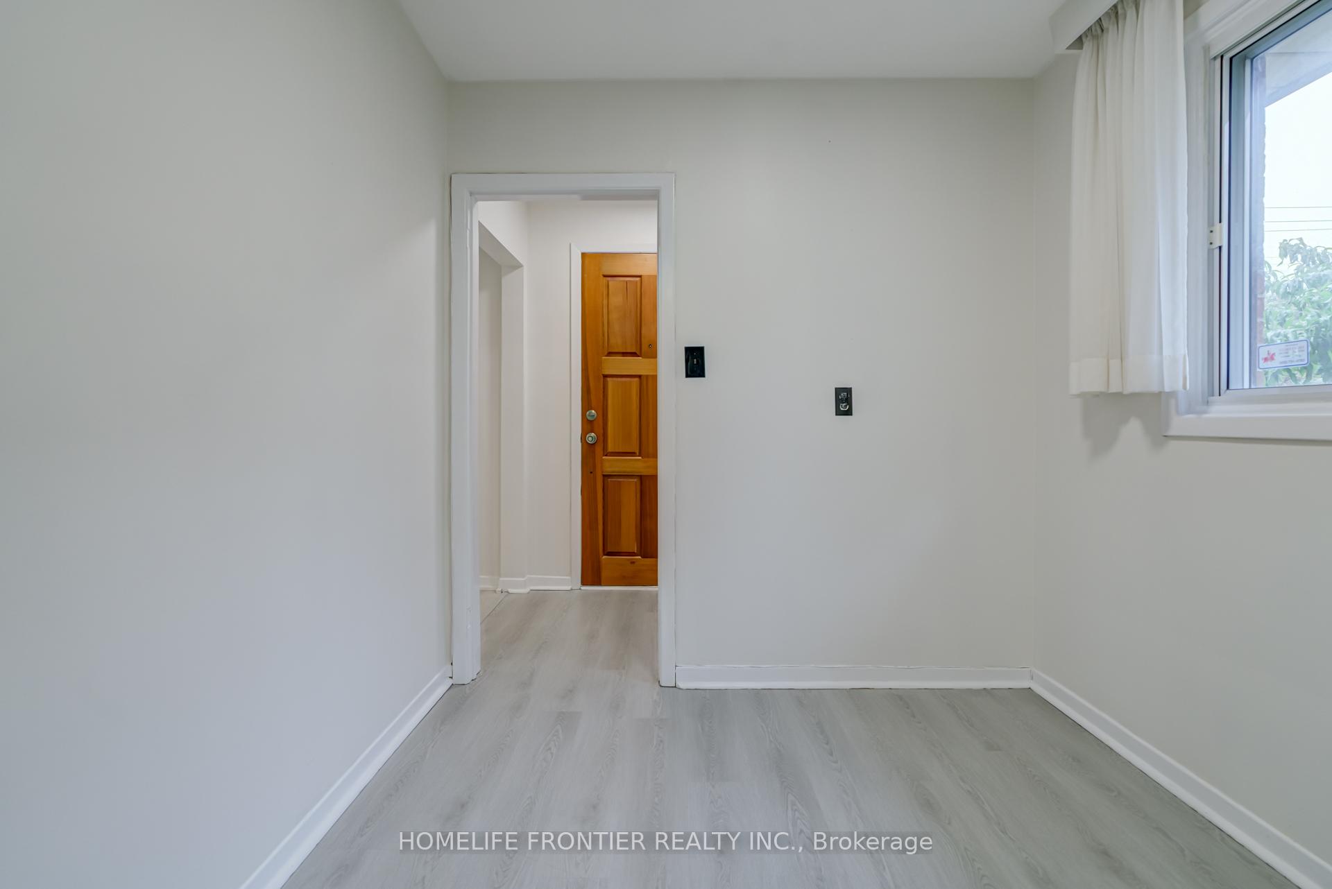 Photo 15 of Unit Upper, 62 Clark Avenue, Markham, Thornhill — HOMEH