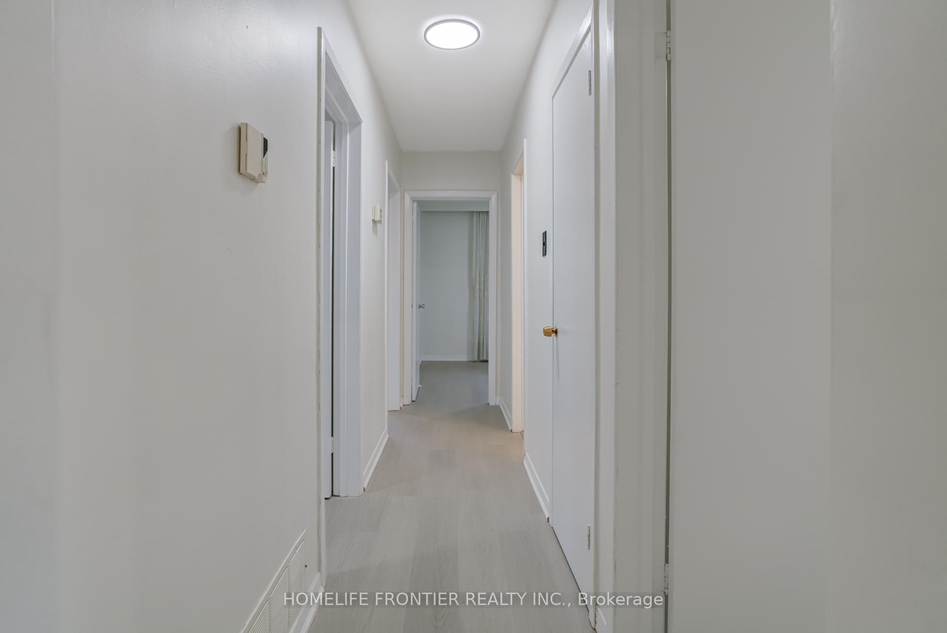 Photo 17 of Unit Upper, 62 Clark Avenue, Markham, Thornhill — HOMEH