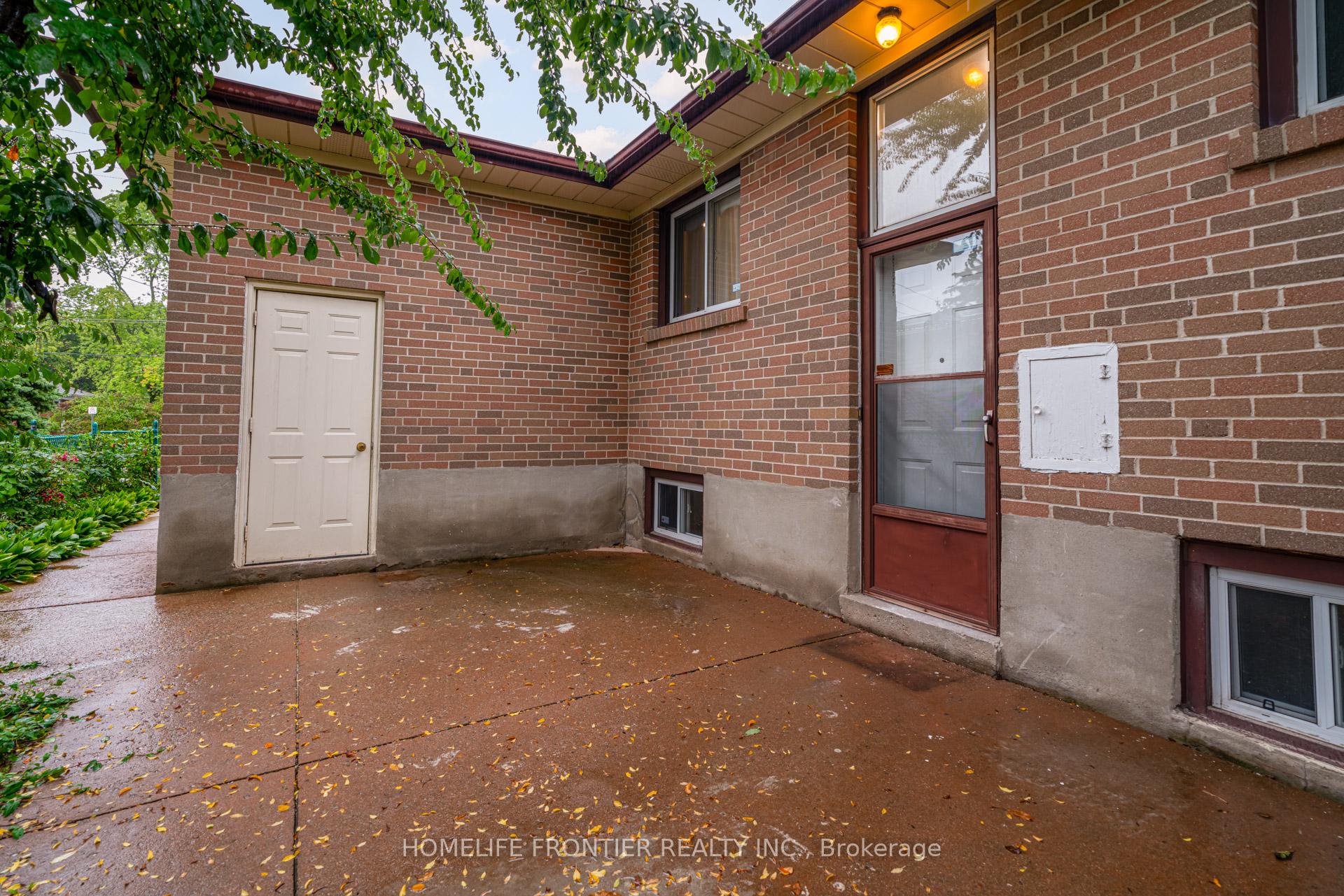 Photo 30 of Unit Upper, 62 Clark Avenue, Markham, Thornhill — HOMEH