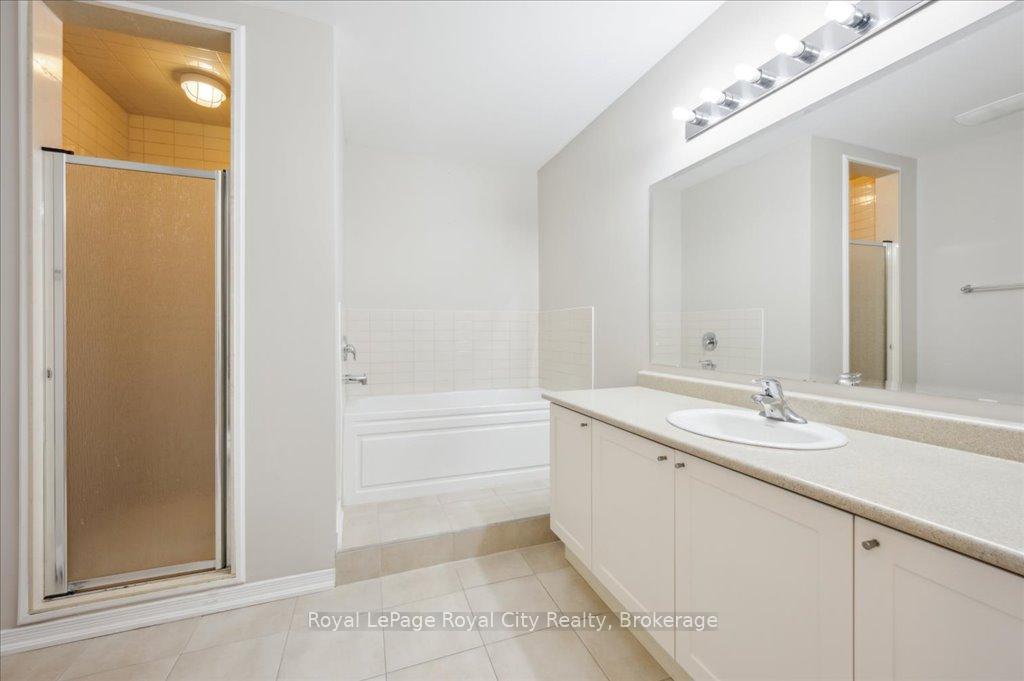 Photo 20 of Unit 86, 701 Homer Watson Boulevard, Kitchener, Trillium Industrial Park — HOMEH