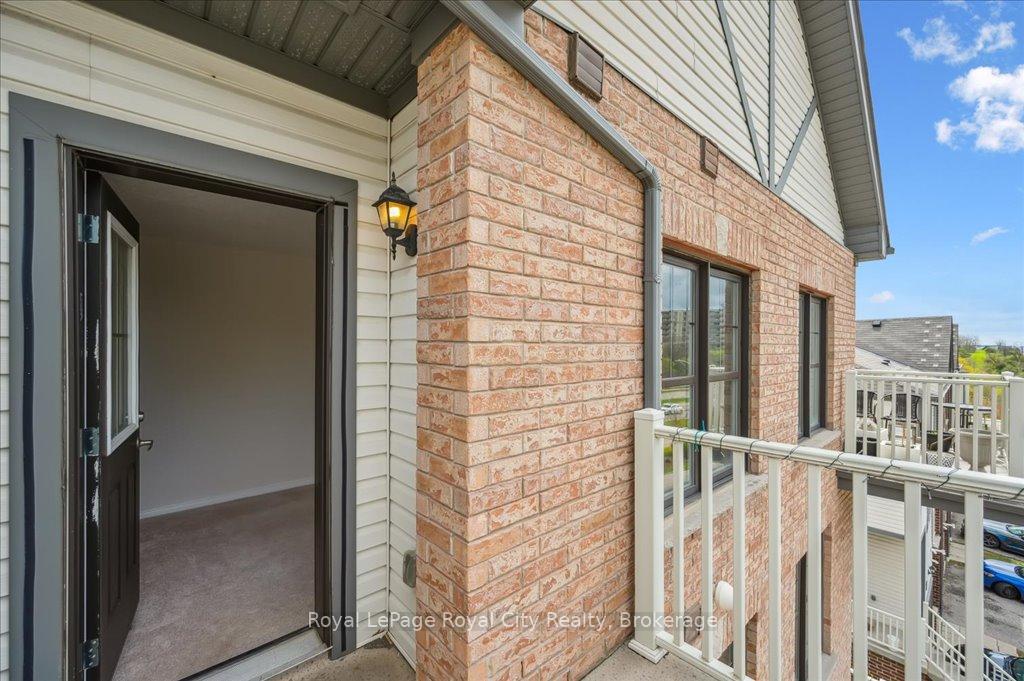 Photo 28 of Unit 86, 701 Homer Watson Boulevard, Kitchener, Trillium Industrial Park — HOMEH