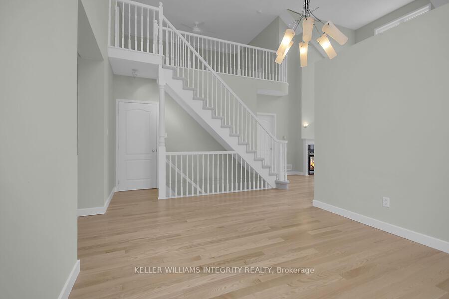 Photo 9 of 16 Morenz Terrace, Ottawa, Kanata - Kanata Lakes/Heritage Hills — HOMEH