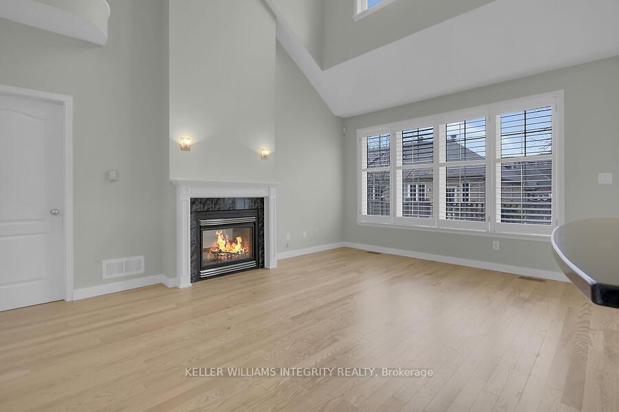 Photo 13 of 16 Morenz Terrace, Ottawa, Kanata - Kanata Lakes/Heritage Hills — HOMEH