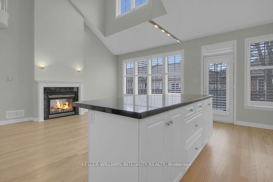 Photo 14 of 16 Morenz Terrace, Ottawa, Kanata - Kanata Lakes/Heritage Hills — HOMEH