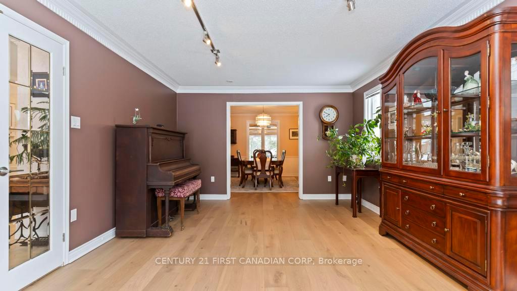 Photo 7 of 69 Atkinson Court, Middlesex Centre, Delaware Town — HOMEH