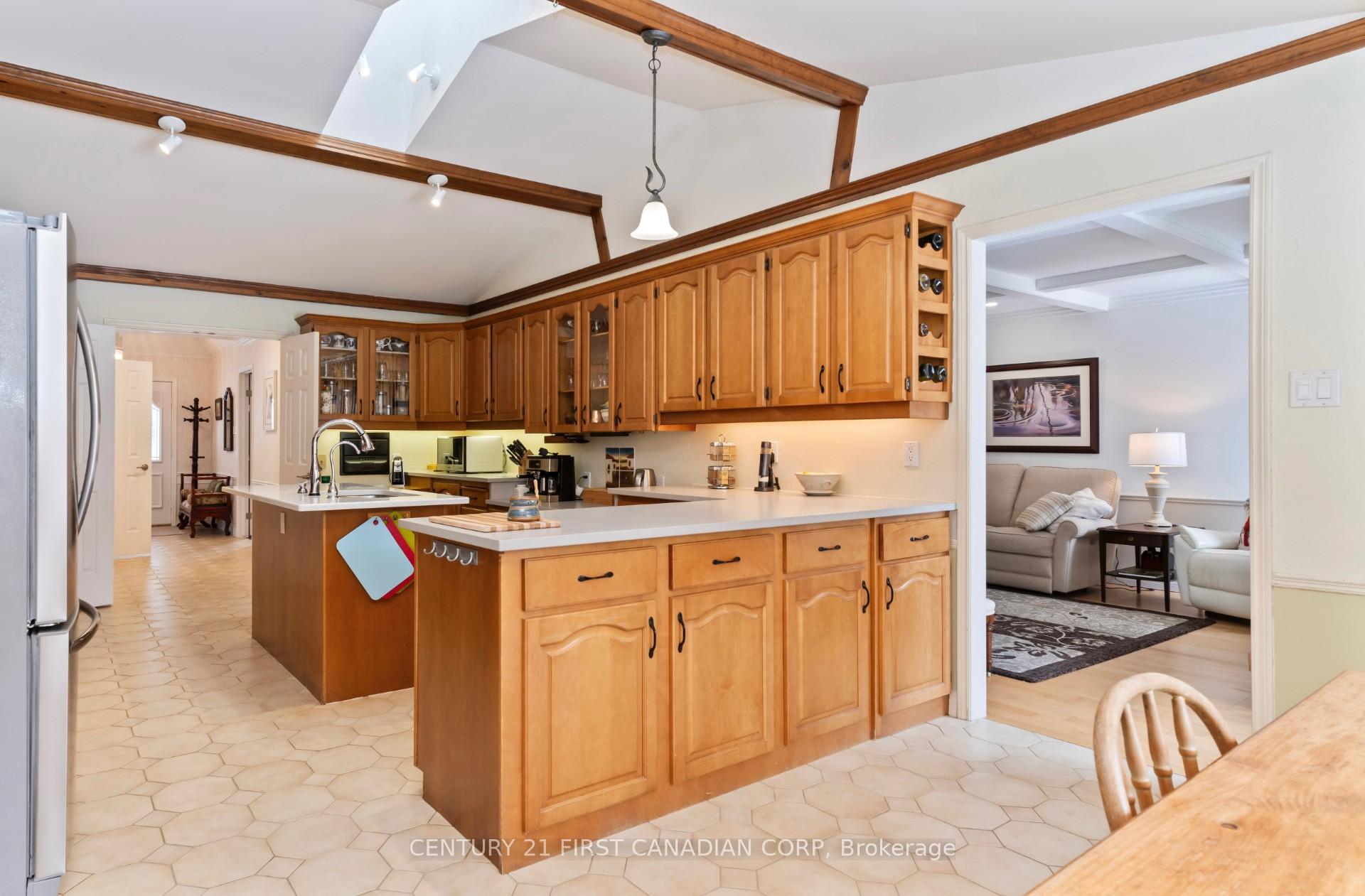 Photo 11 of 69 Atkinson Court, Middlesex Centre, Delaware Town — HOMEH