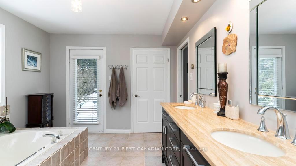 Photo 20 of 69 Atkinson Court, Middlesex Centre, Delaware Town — HOMEH