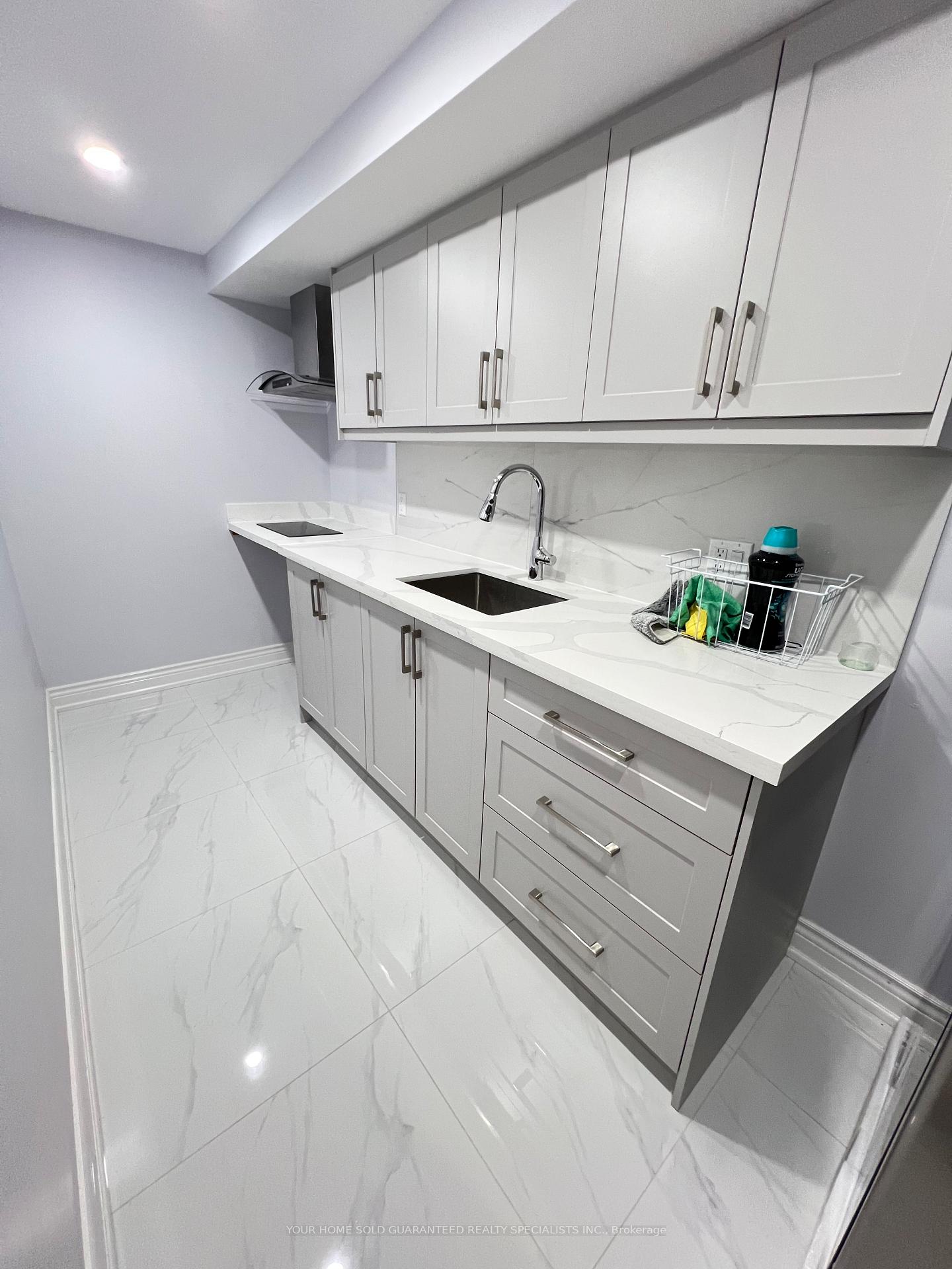 Photo 9 of 26 Holst Avenue, Markham, Berczy — HOMEH