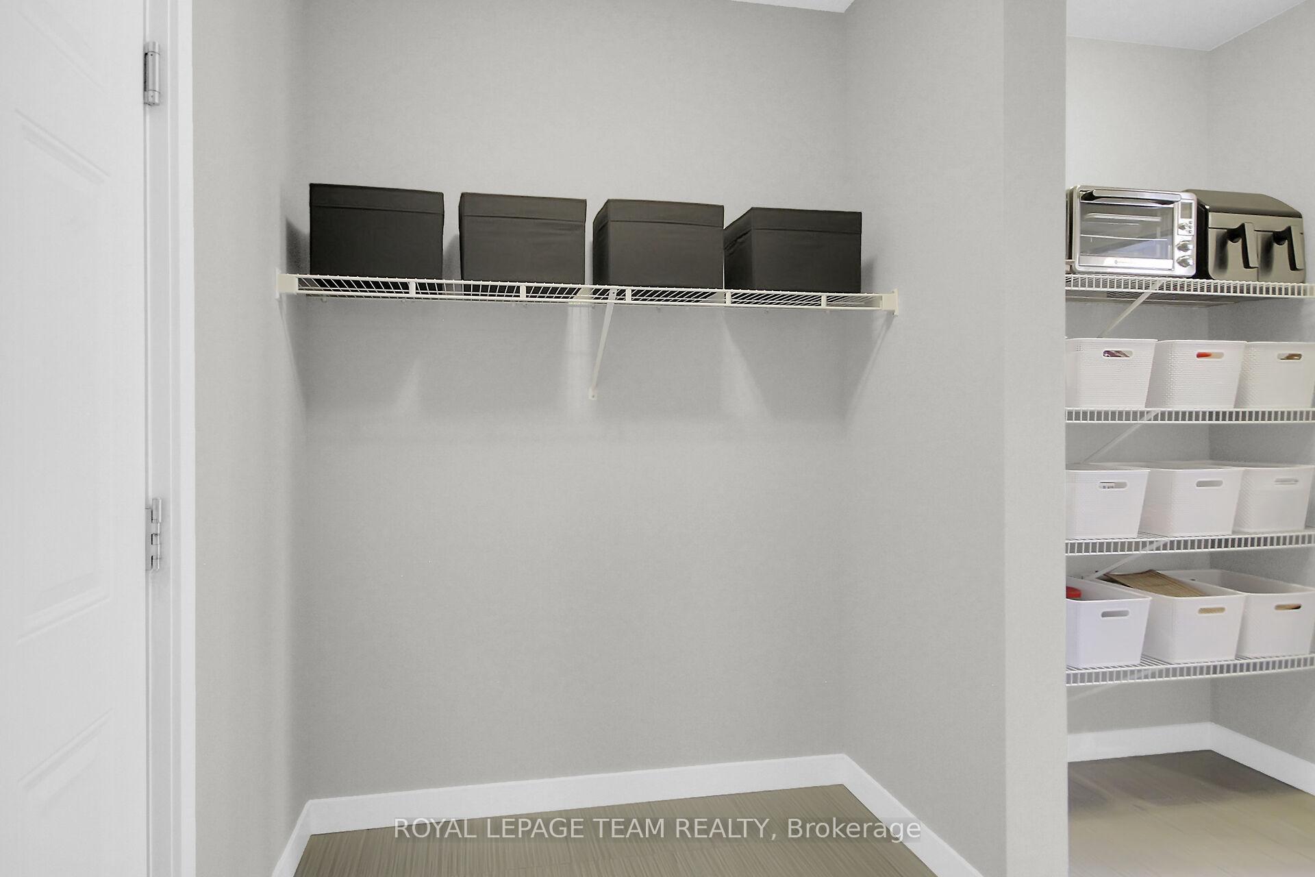 Photo 15 of 313 Oxer Place, Ottawa, Kanata - Emerald Meadows/Trailwest — HOMEH