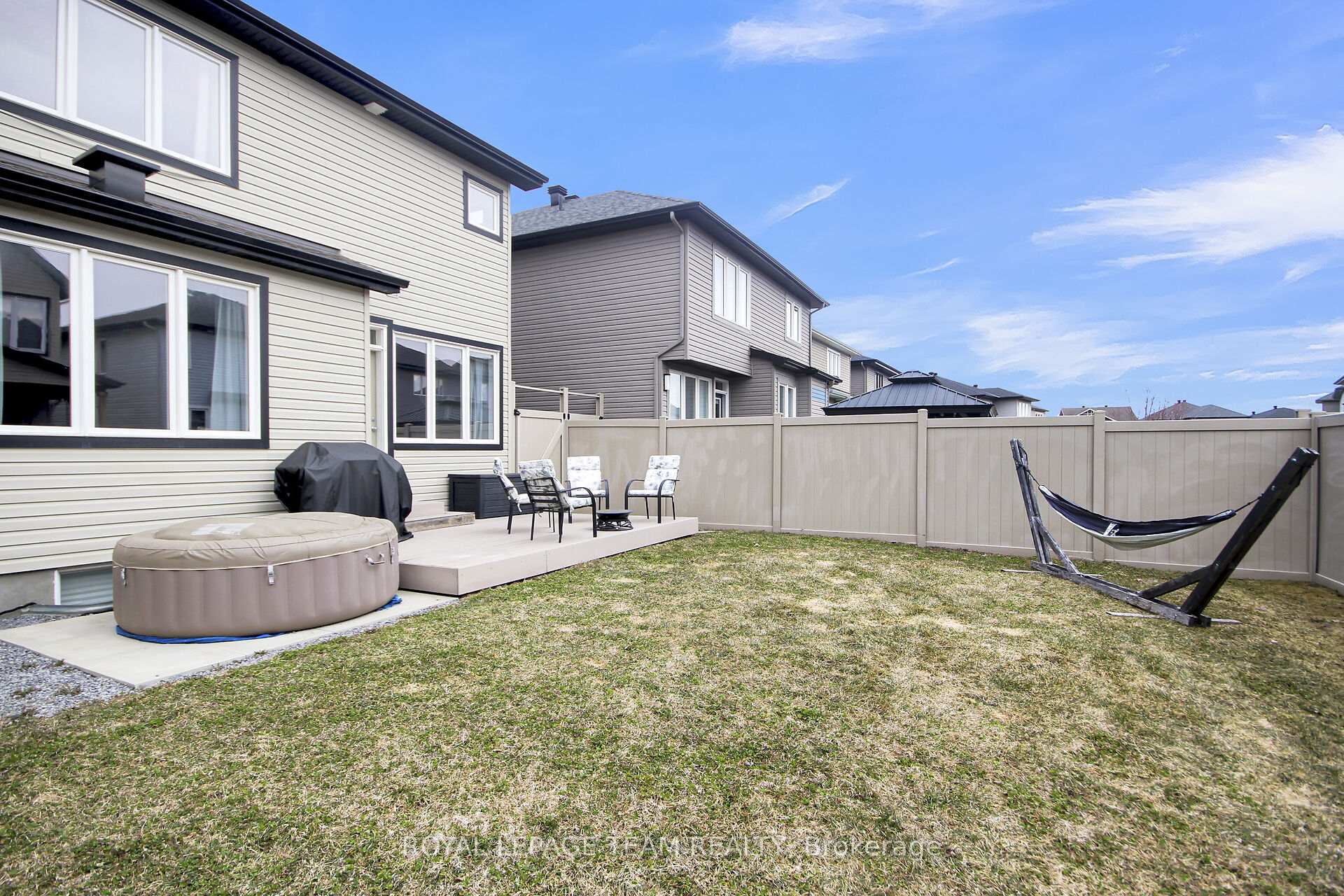 Photo 33 of 313 Oxer Place, Ottawa, Kanata - Emerald Meadows/Trailwest — HOMEH