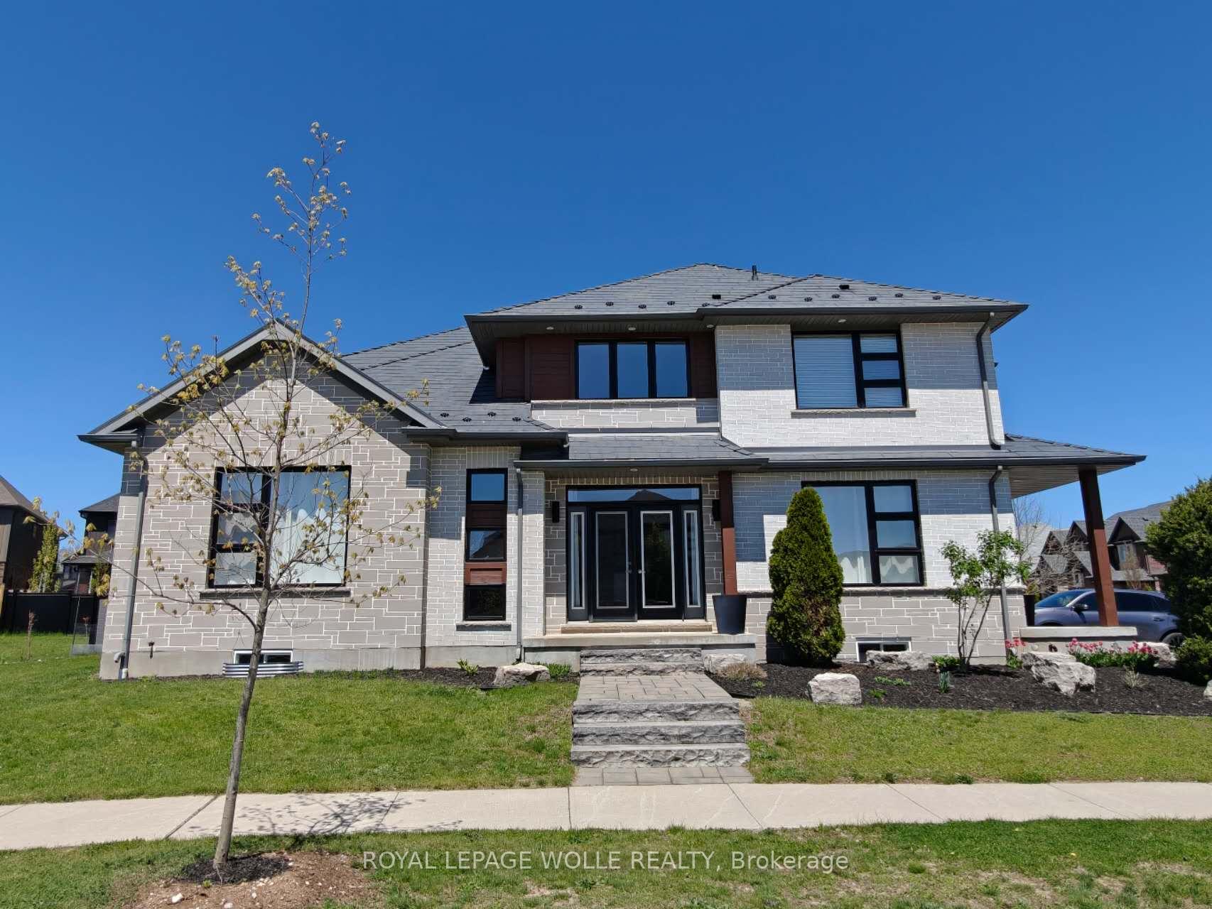 Photo 6 of 69 Eaglecrest Street, Kitchener — HOMEH