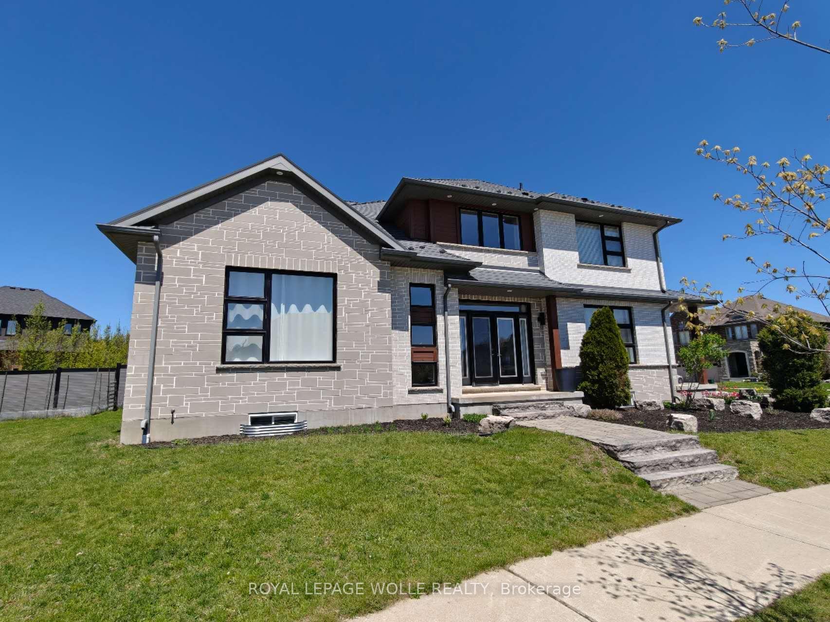 Photo 7 of 69 Eaglecrest Street, Kitchener — HOMEH