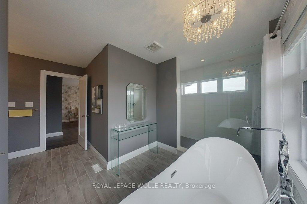Photo 33 of 69 Eaglecrest Street, Kitchener — HOMEH