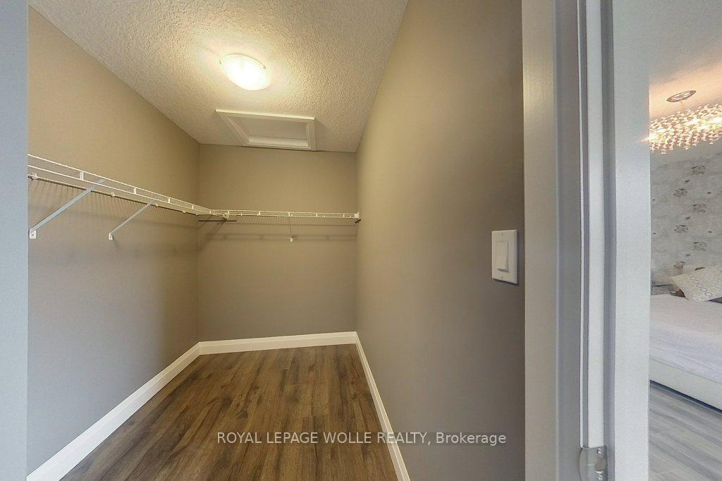 Photo 35 of 69 Eaglecrest Street, Kitchener — HOMEH