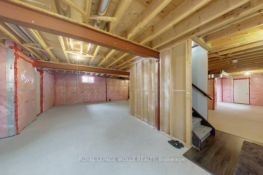 Photo 43 of 69 Eaglecrest Street, Kitchener — HOMEH