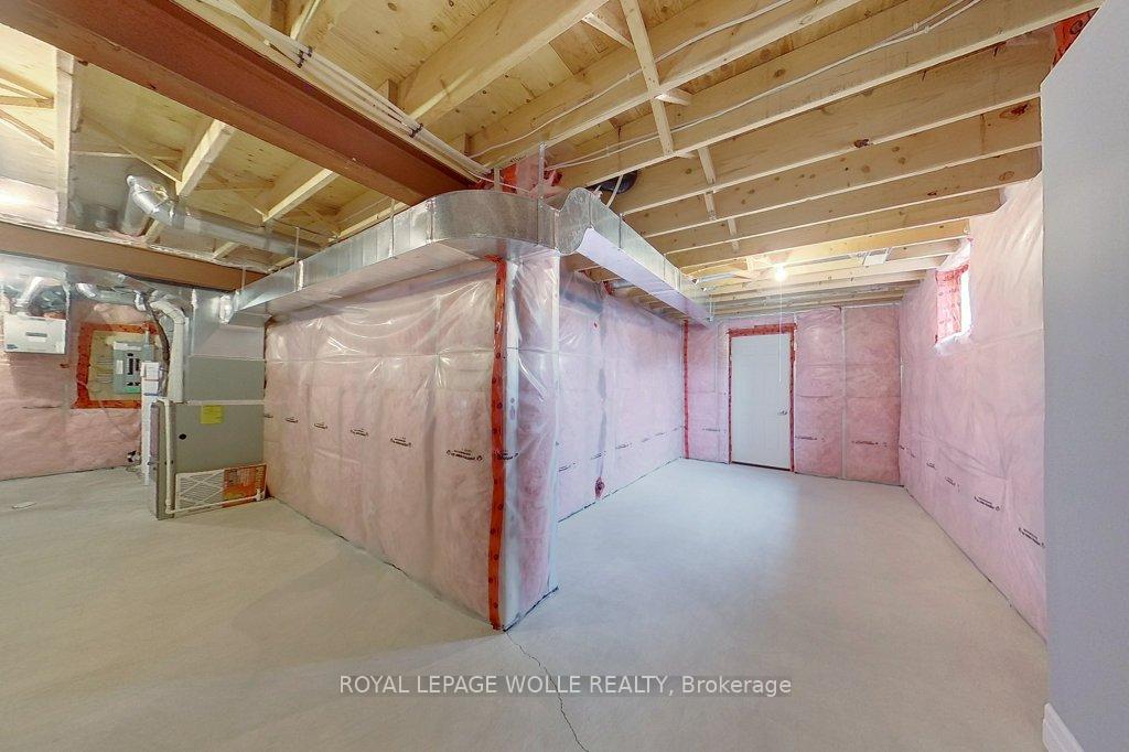 Photo 46 of 69 Eaglecrest Street, Kitchener — HOMEH