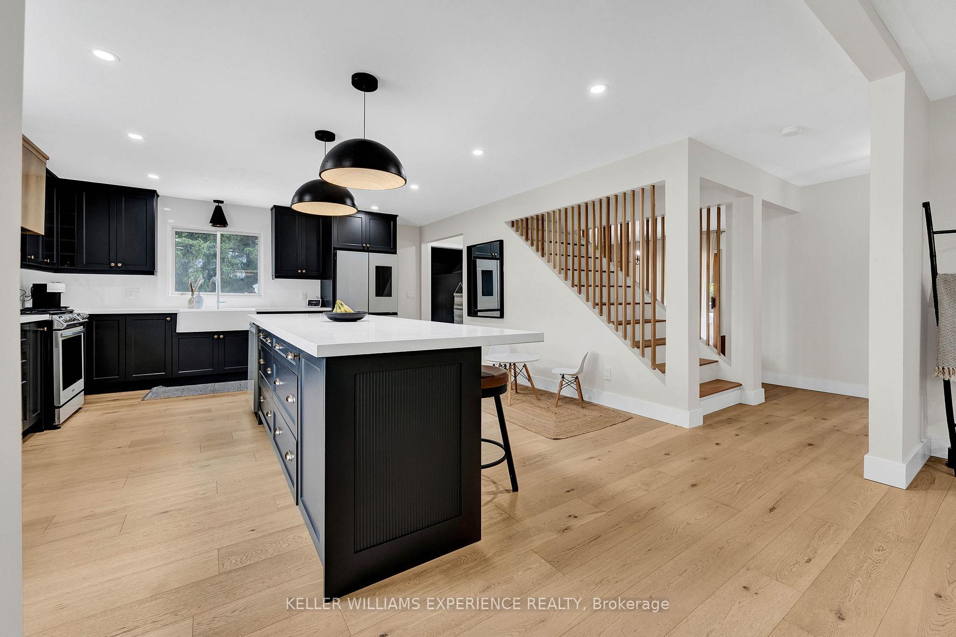 Photo 7 of 37 Allan Street W, Minto — HOMEH