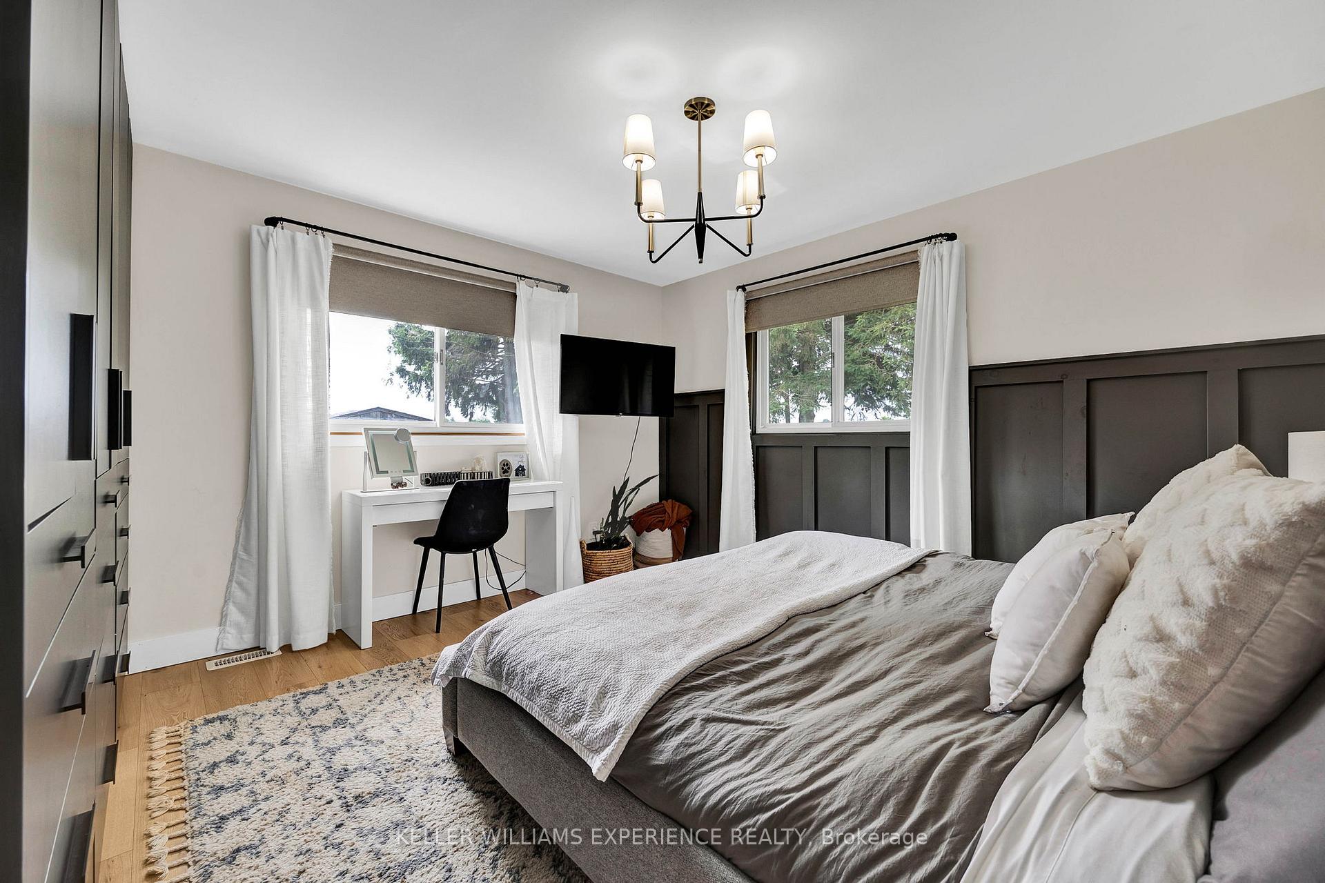 Photo 11 of 37 Allan Street W, Minto — HOMEH