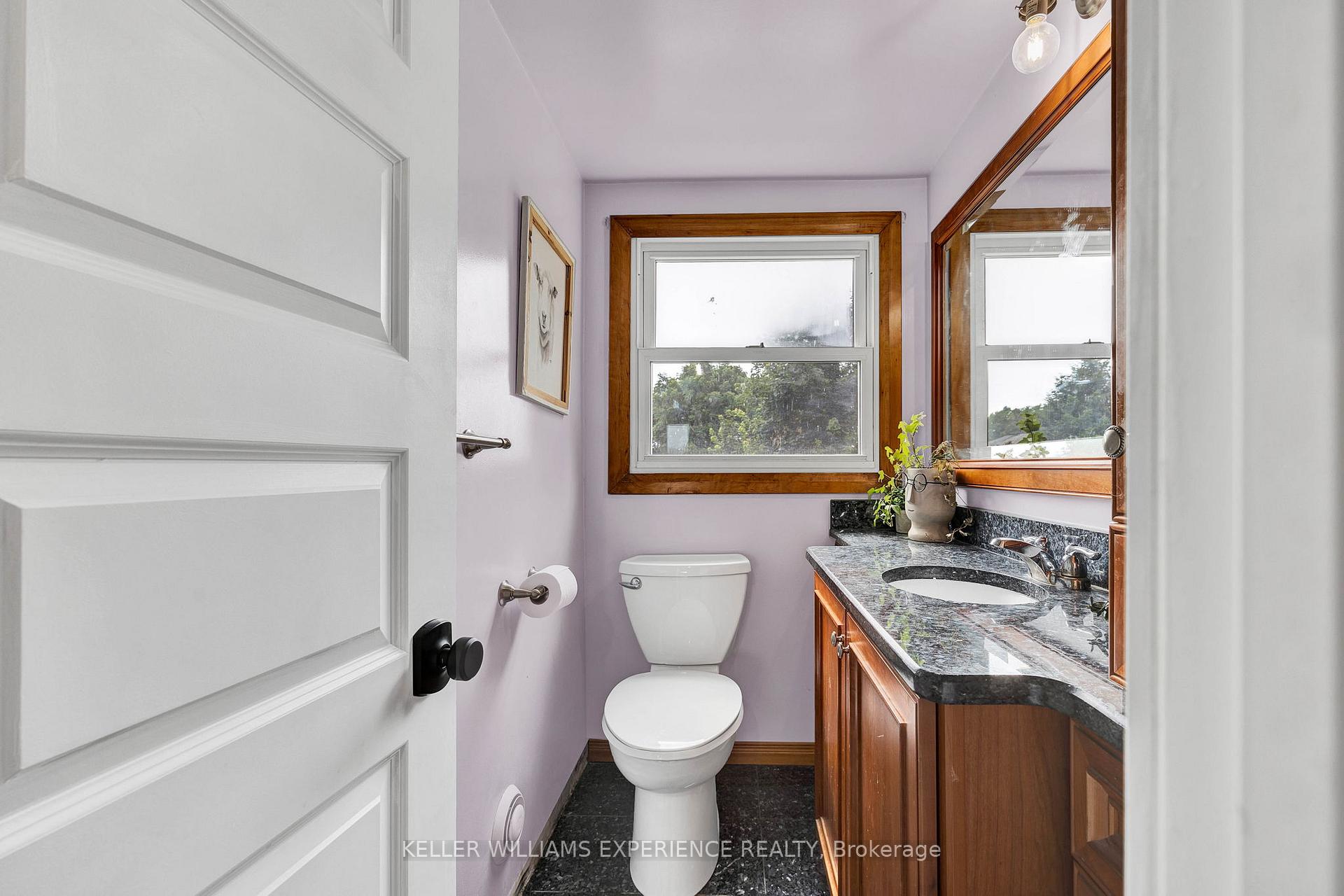 Photo 15 of 37 Allan Street W, Minto — HOMEH