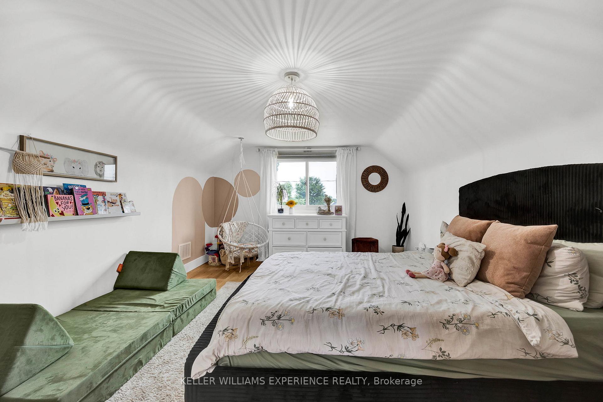 Photo 16 of 37 Allan Street W, Minto — HOMEH