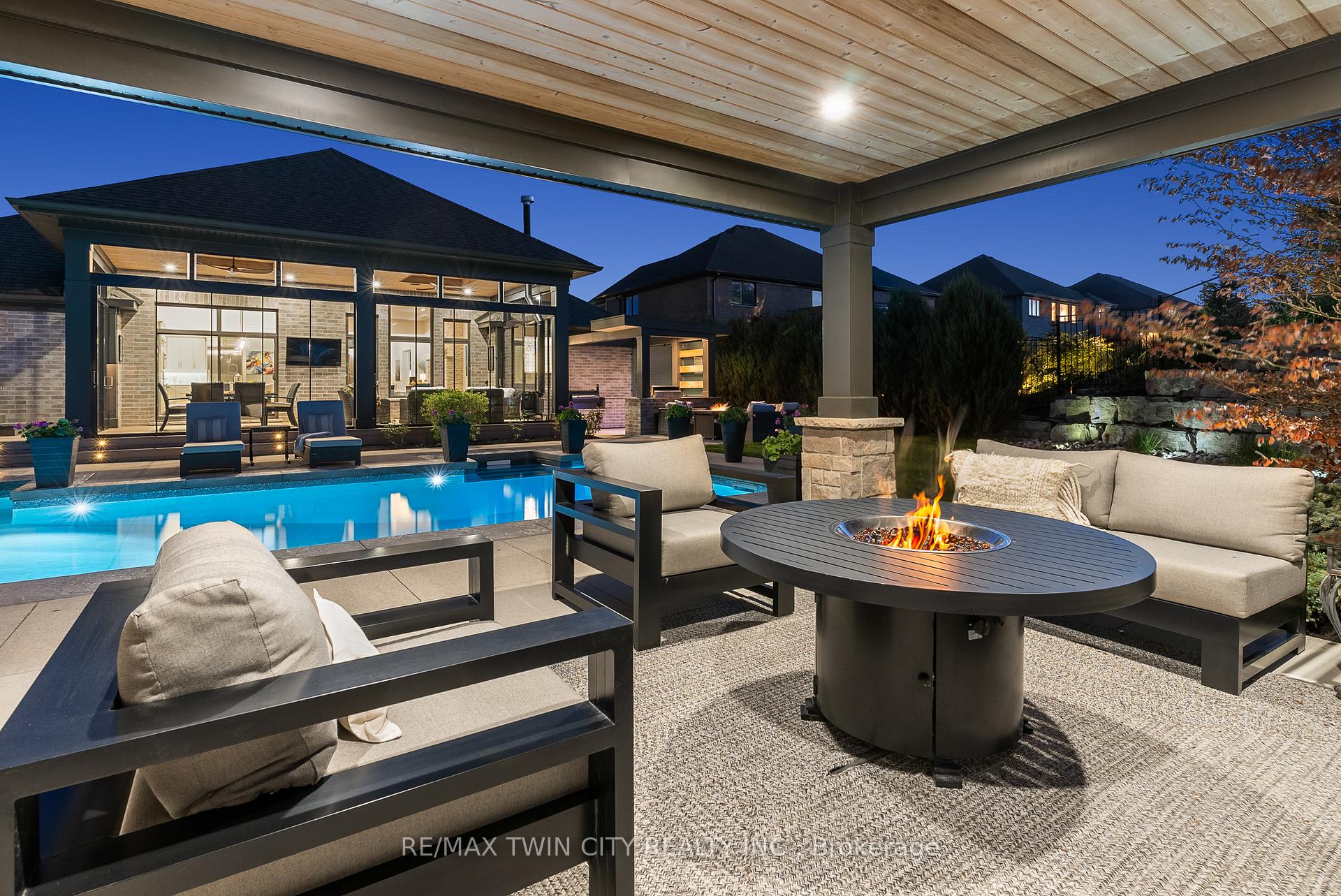Photo 46 of 217 River Birch Street, Kitchener — HOMEH
