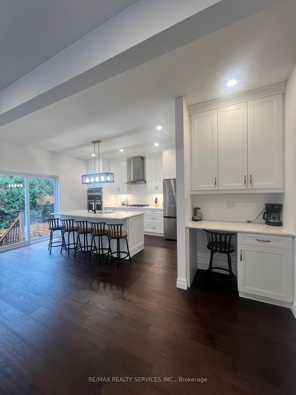 Photo 10 of 101 Basil Crescent, Middlesex Centre, Ilderton — HOMEH