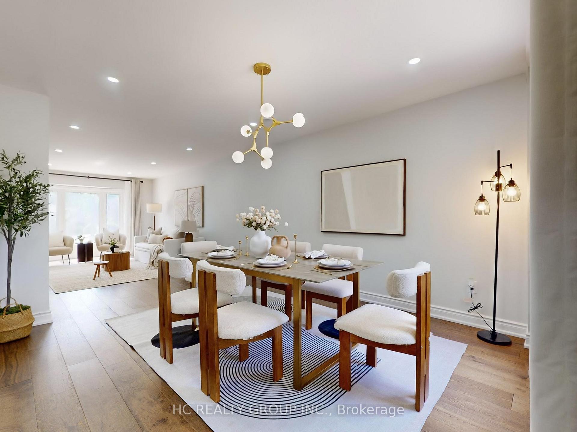 Photo 7 of 104 Tilman Circle, Markham, Markham Village — HOMEH