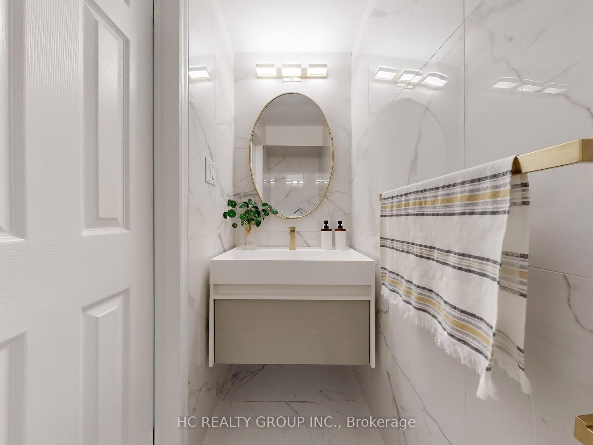 Photo 12 of 104 Tilman Circle, Markham, Markham Village — HOMEH