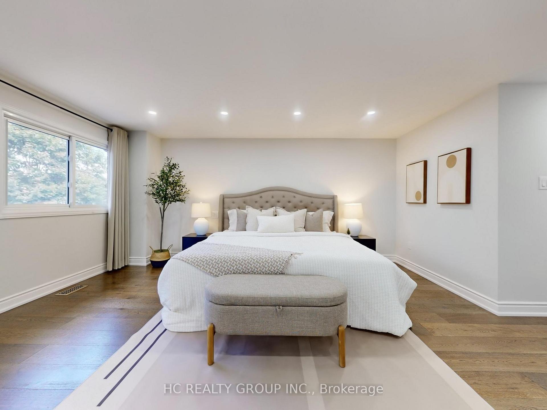 Photo 19 of 104 Tilman Circle, Markham, Markham Village — HOMEH