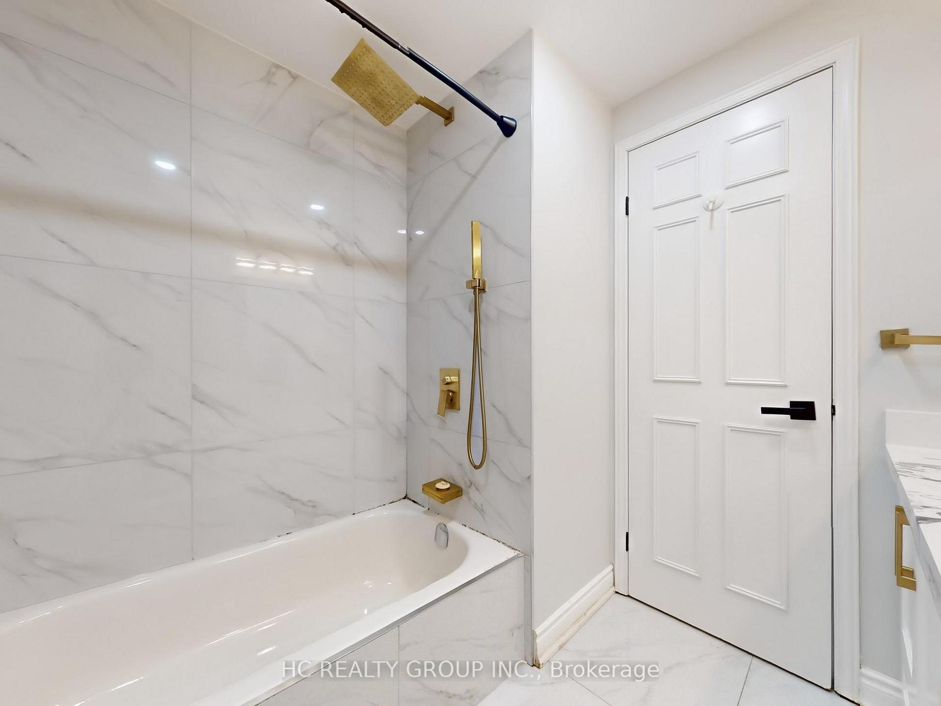 Photo 33 of 104 Tilman Circle, Markham, Markham Village — HOMEH