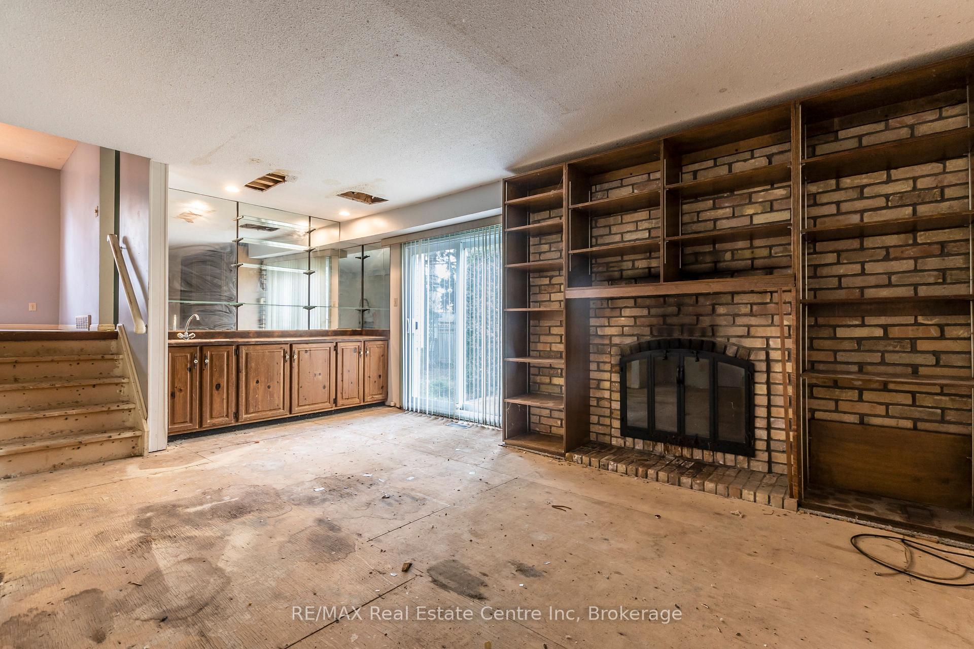 Photo 7 of 476 Westheights Drive, Kitchener — HOMEH