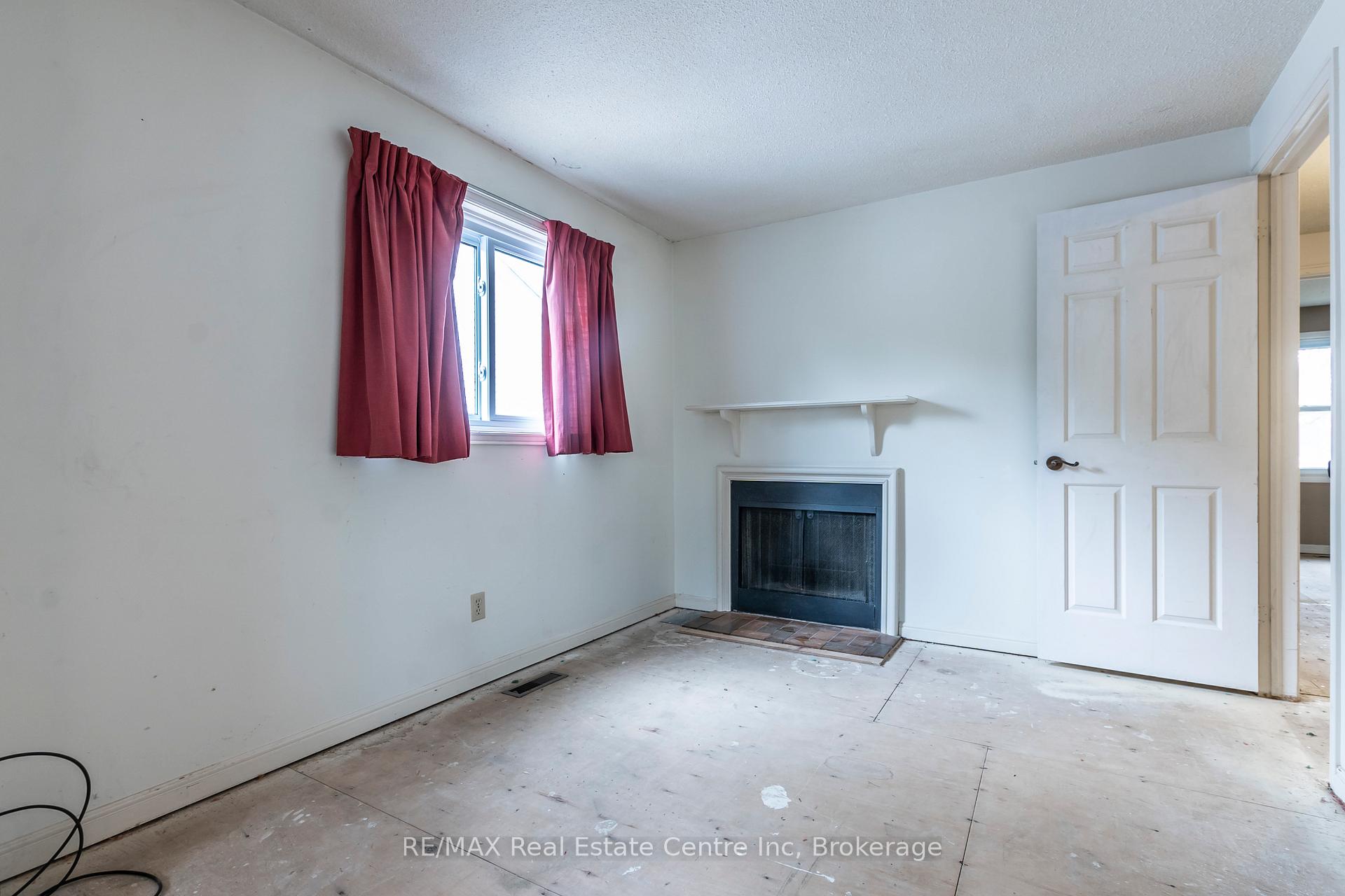 Photo 25 of 476 Westheights Drive, Kitchener — HOMEH