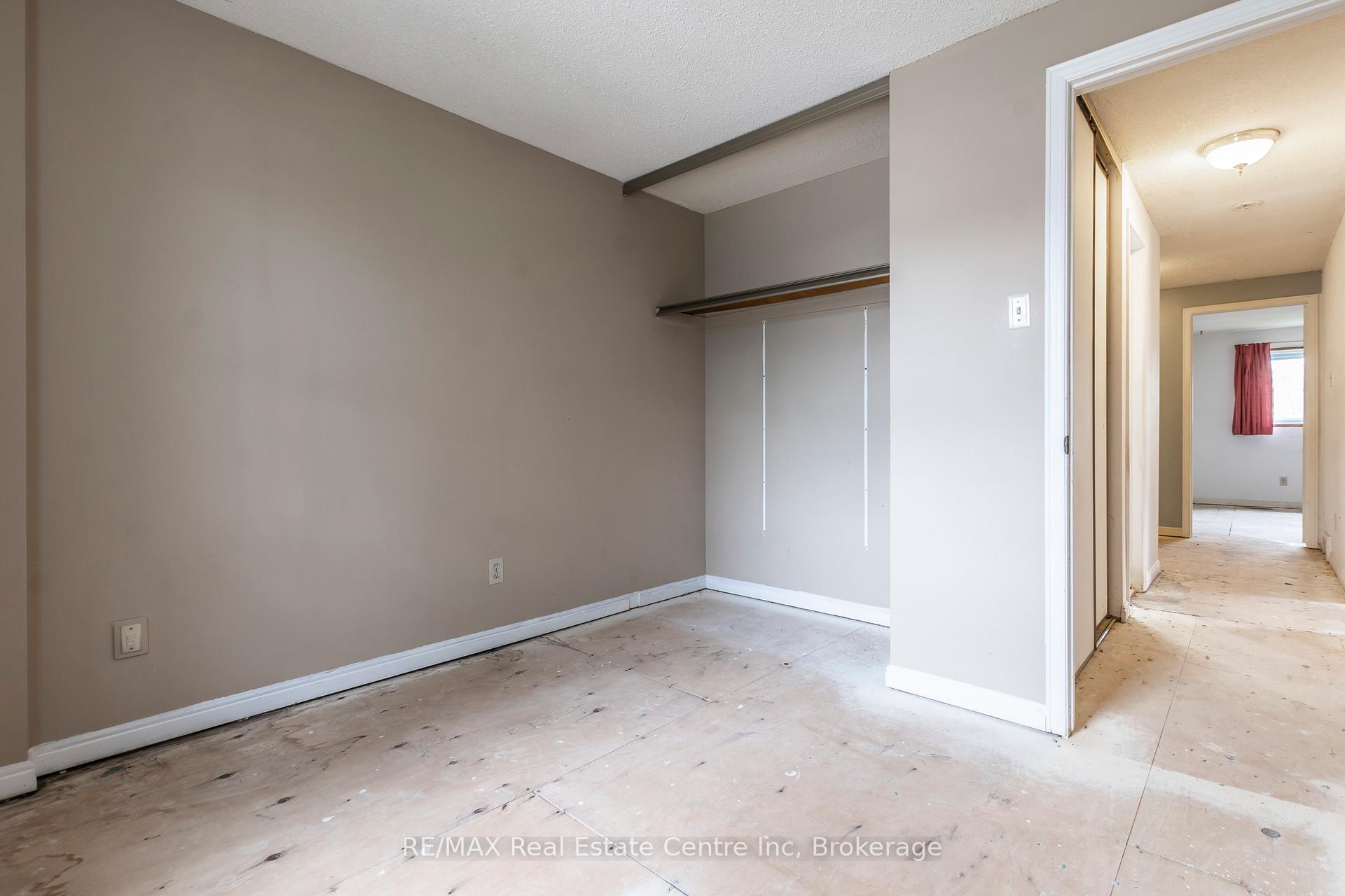 Photo 28 of 476 Westheights Drive, Kitchener — HOMEH
