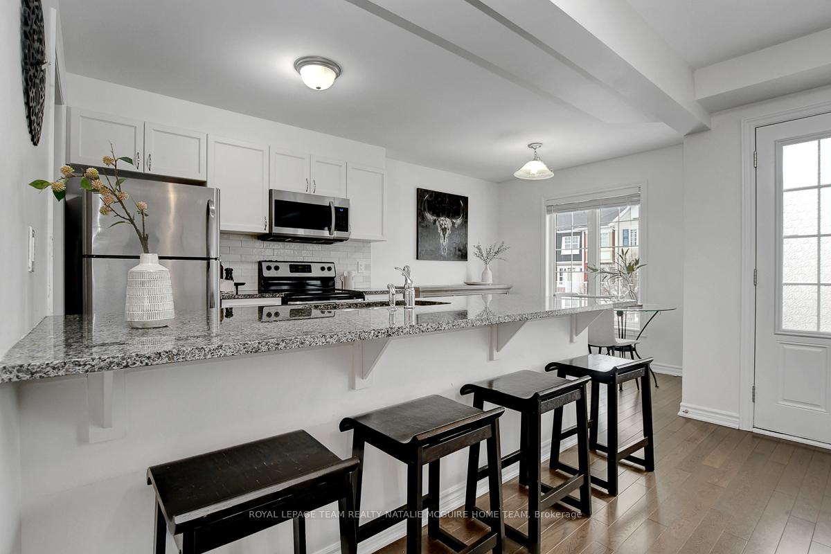 Photo 19 of 599 Meadowcreek Circle, Ottawa, Kanata - Emerald Meadows/Trailwest — HOMEH