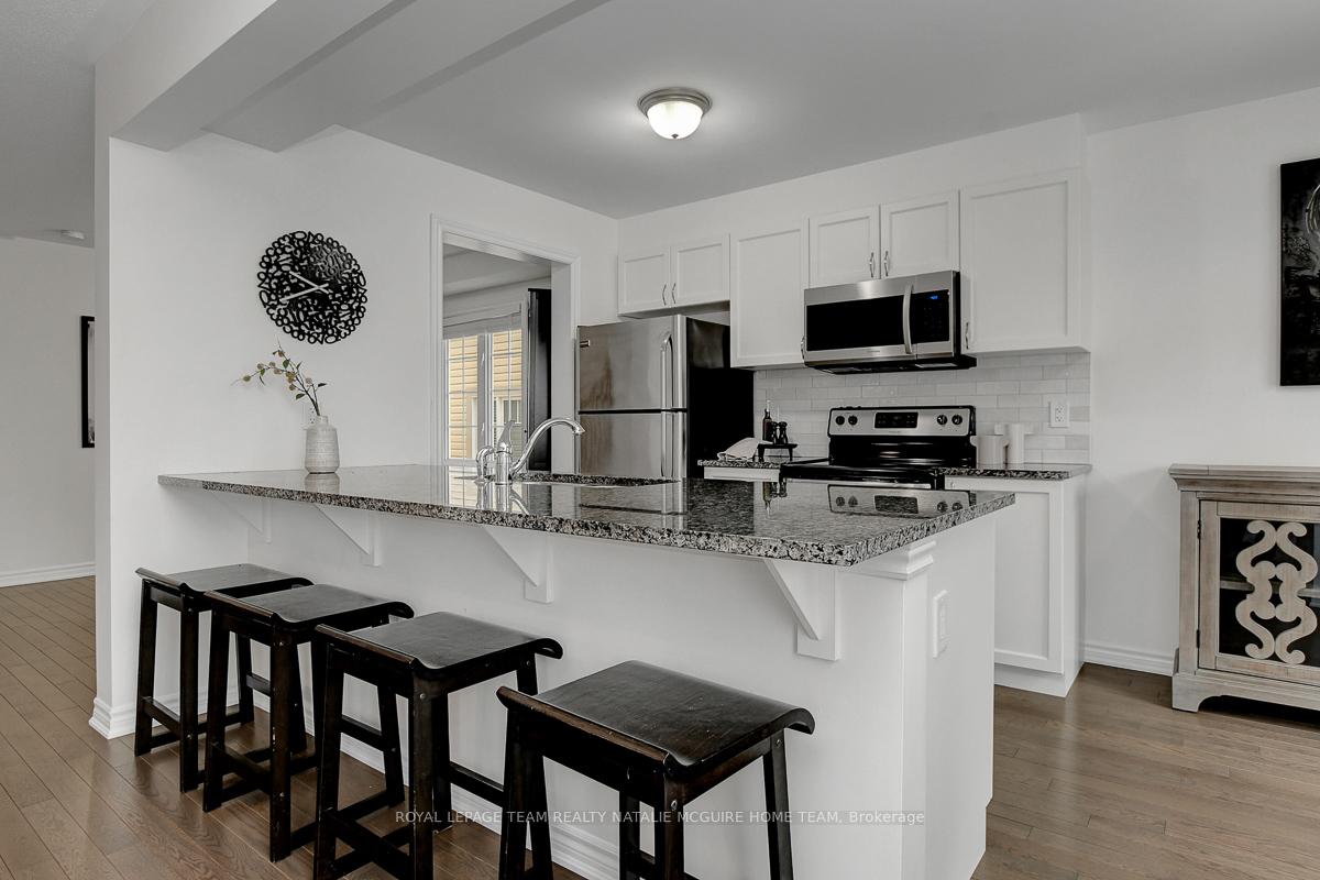 Photo 20 of 599 Meadowcreek Circle, Ottawa, Kanata - Emerald Meadows/Trailwest — HOMEH