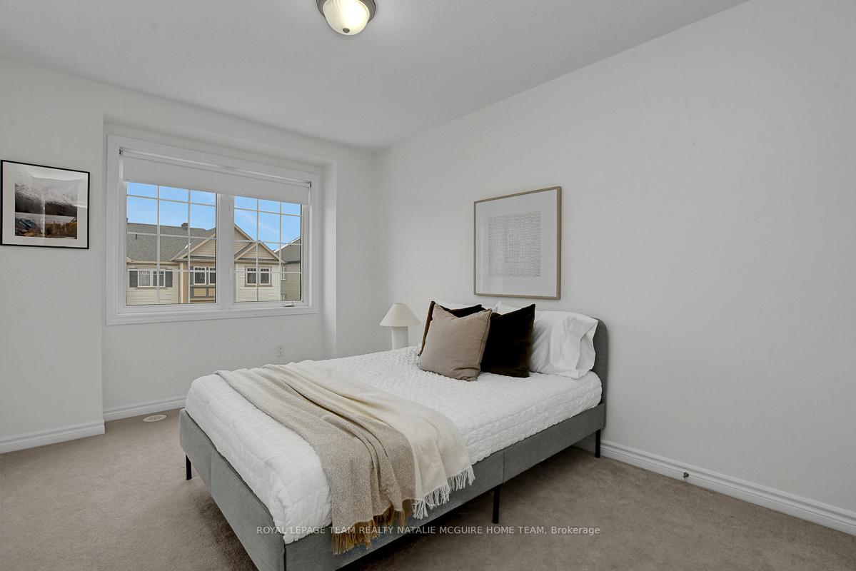 Photo 38 of 599 Meadowcreek Circle, Ottawa, Kanata - Emerald Meadows/Trailwest — HOMEH