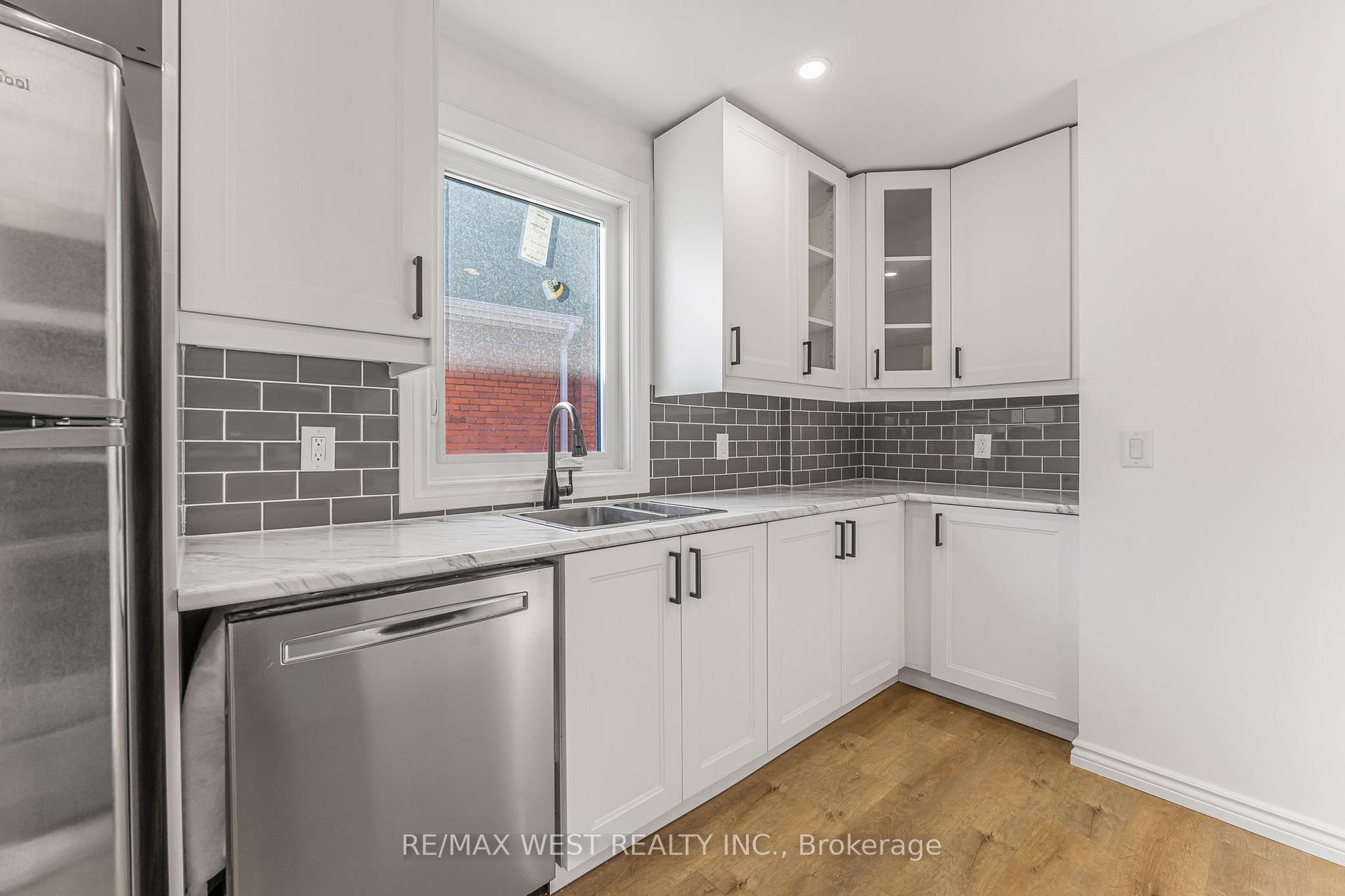 Photo 7 of Unit Upper, 57 Stirton Street, Hamilton, Gibson — HOMEH