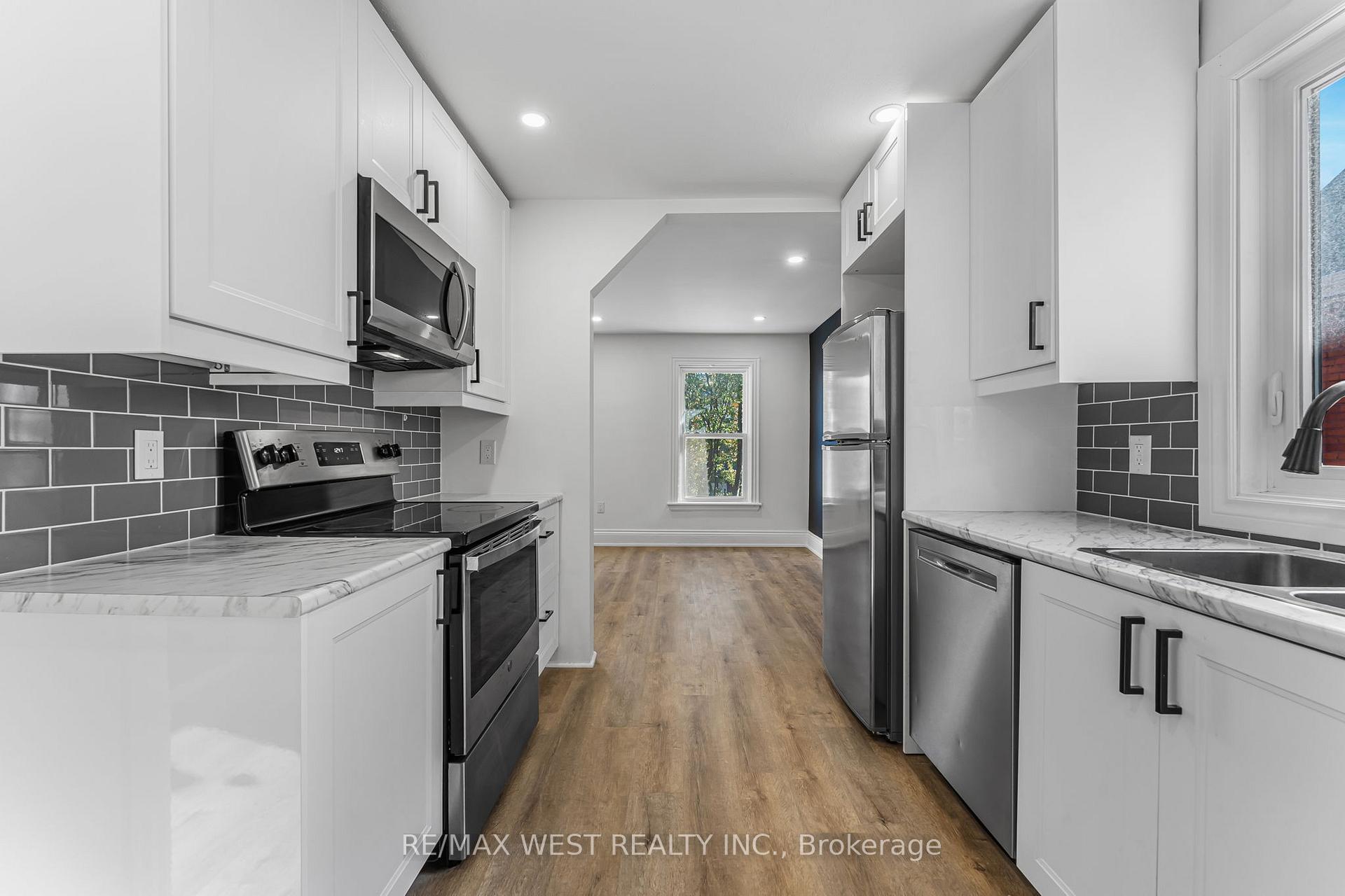 Photo 8 of Unit Upper, 57 Stirton Street, Hamilton, Gibson — HOMEH