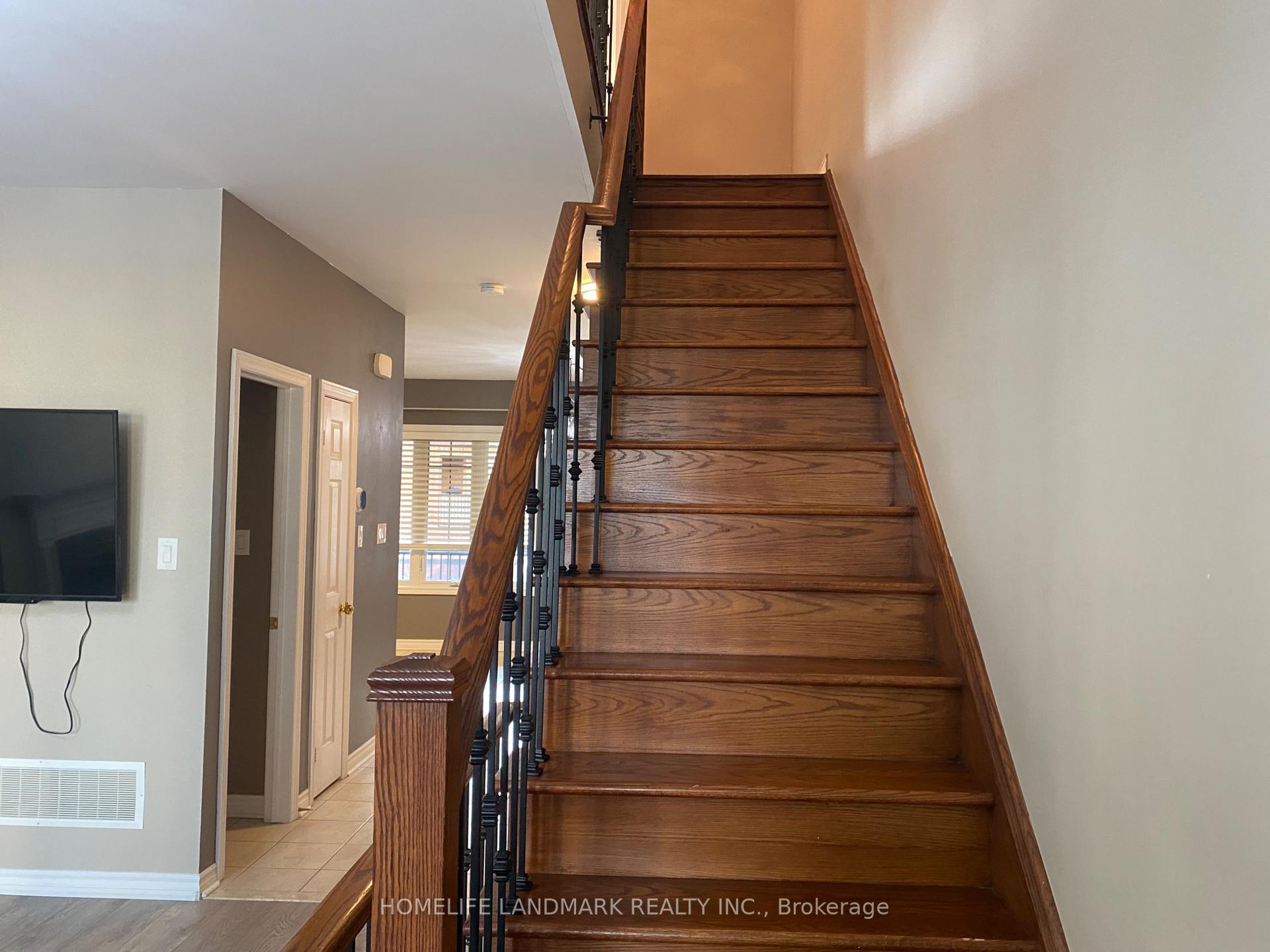 Photo 14 of 38 Orca Drive, Markham, Wismer — HOMEH