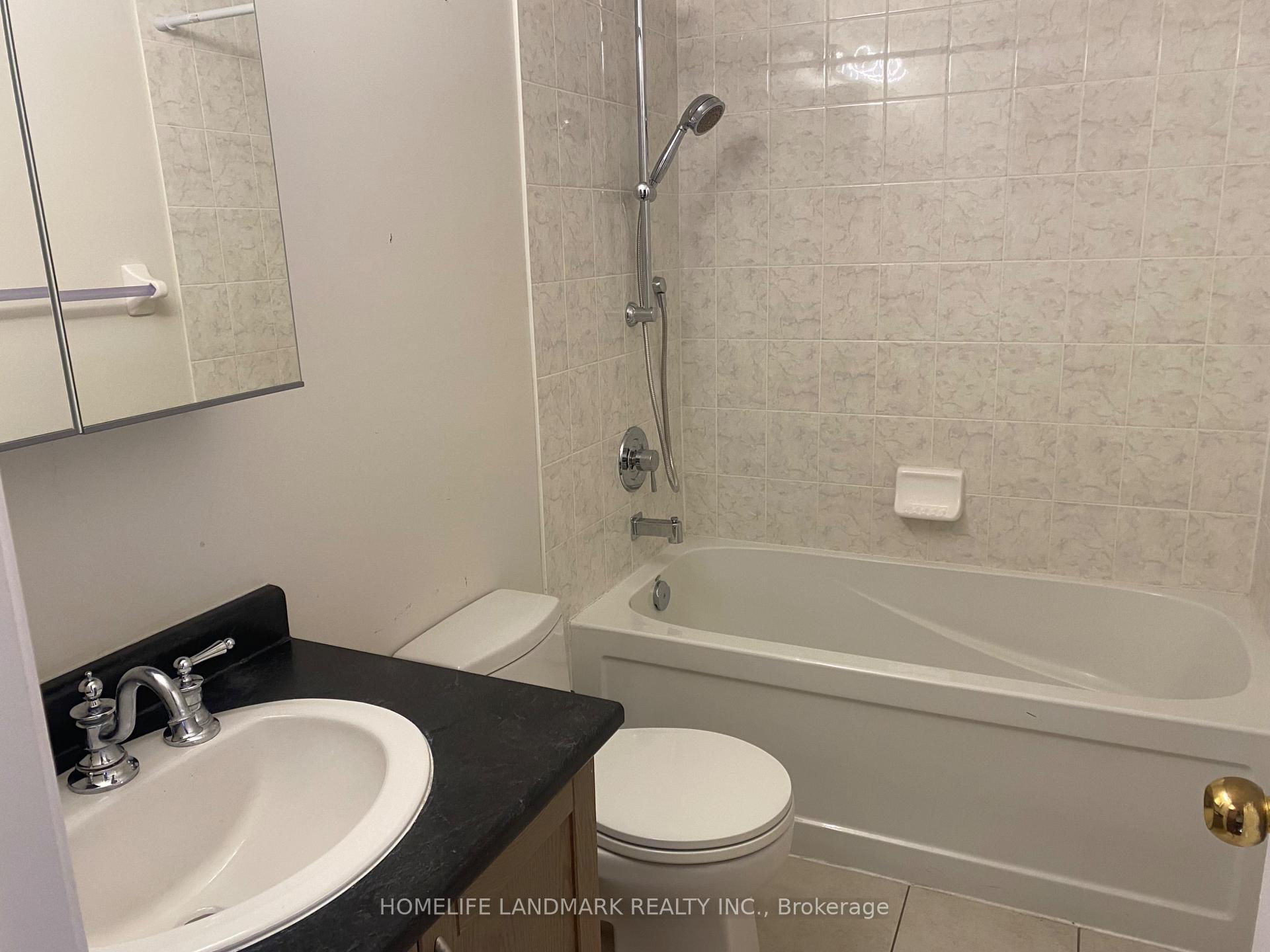 Photo 22 of 38 Orca Drive, Markham, Wismer — HOMEH
