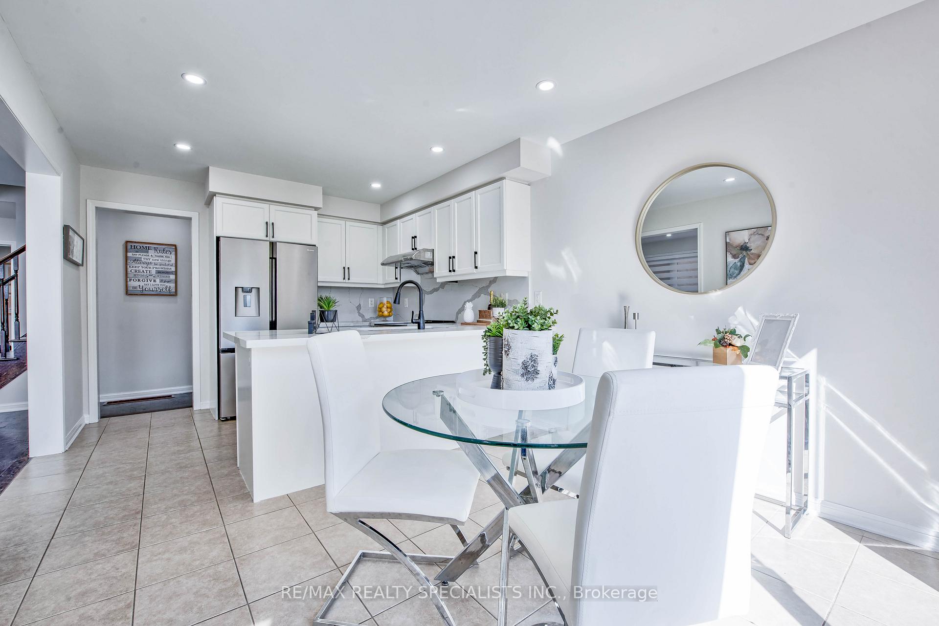 Photo 11 of 282 Cedric Terrace, Milton, Harrison — HOMEH