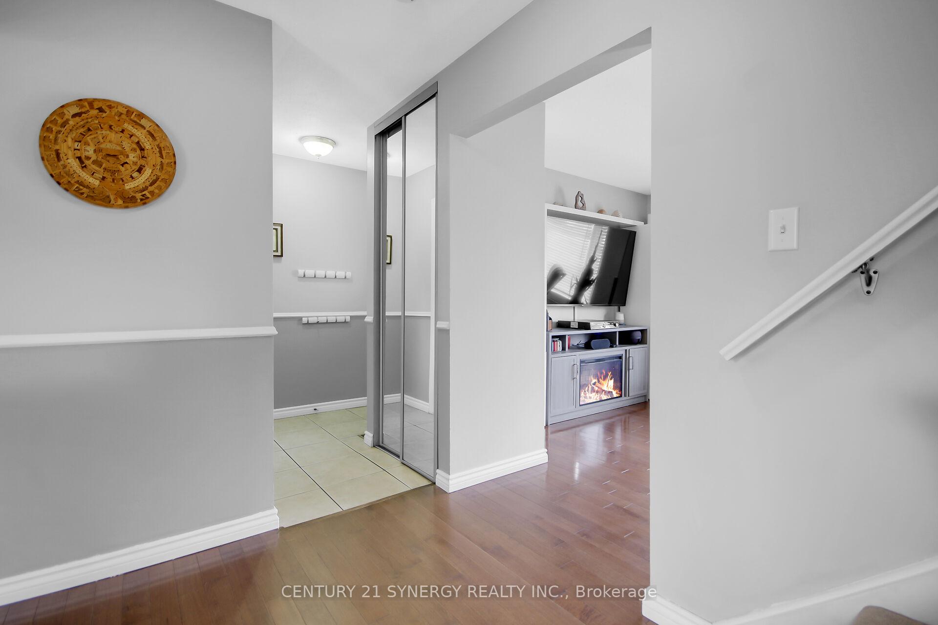Photo 6 of 19 Seabrooke Drive, Ottawa, Kanata - Glencairn/Hazeldean — HOMEH