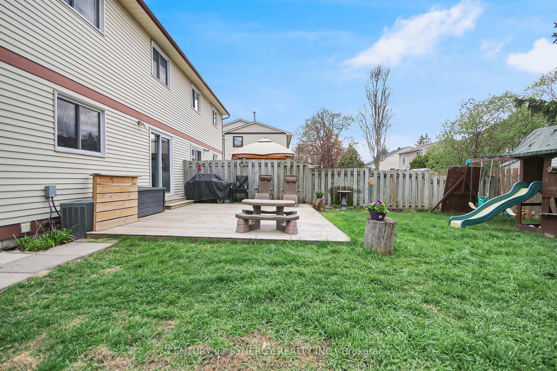 Photo 40 of 19 Seabrooke Drive, Ottawa, Kanata - Glencairn/Hazeldean — HOMEH