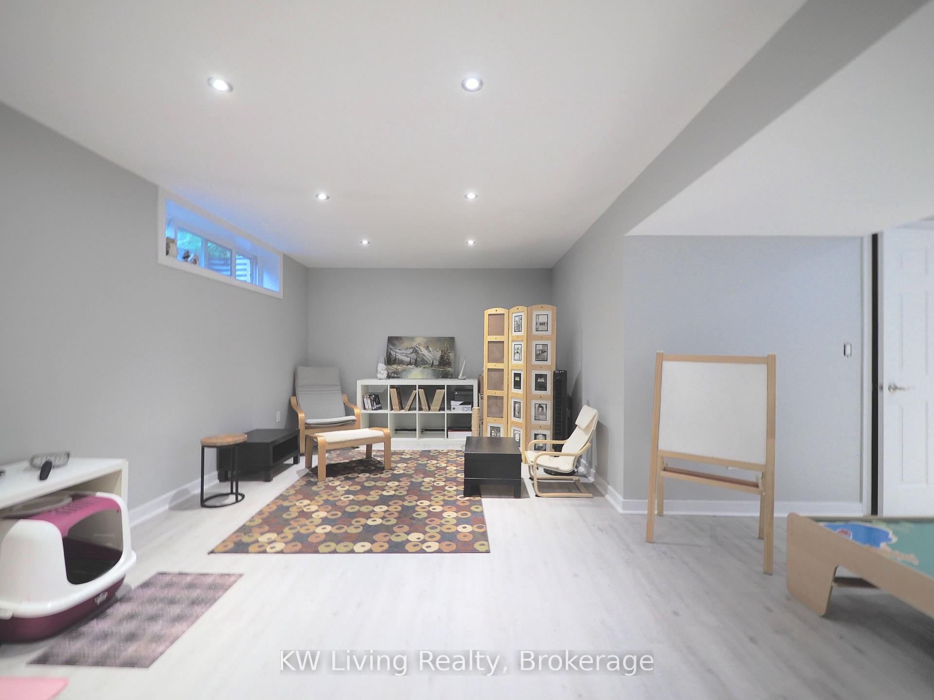 Photo 37 of 25 Gladiator Road, Markham, Bullock — HOMEH