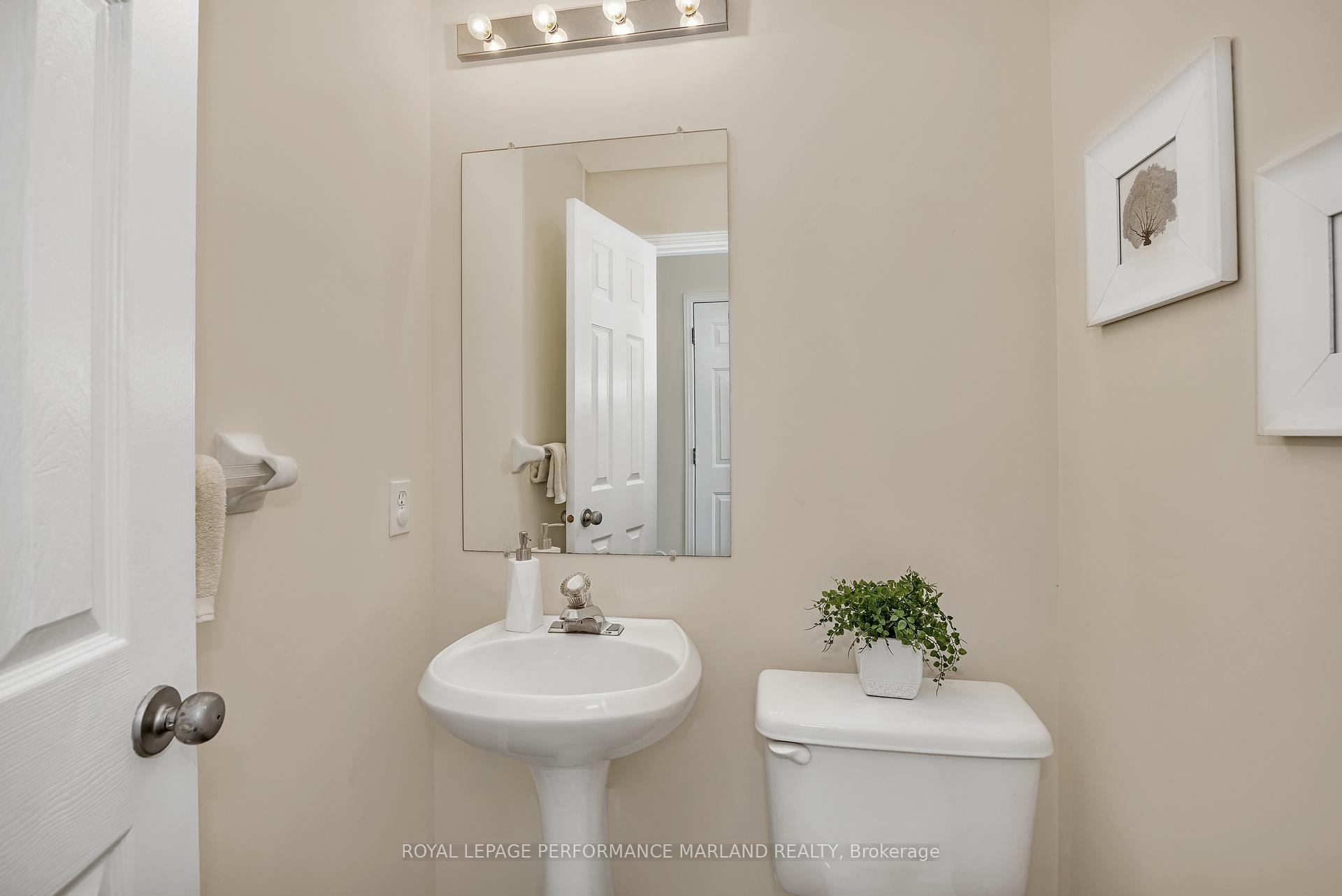 Photo 13 of 112 Blackdome Crescent, Ottawa, Kanata - Kanata Lakes/Heritage Hills — HOMEH
