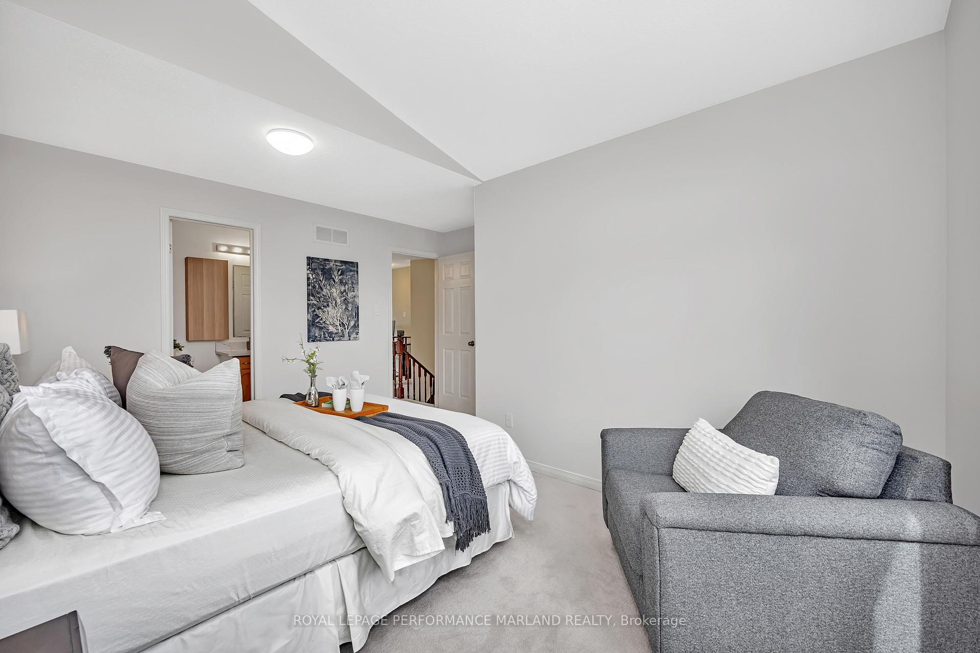 Photo 16 of 112 Blackdome Crescent, Ottawa, Kanata - Kanata Lakes/Heritage Hills — HOMEH